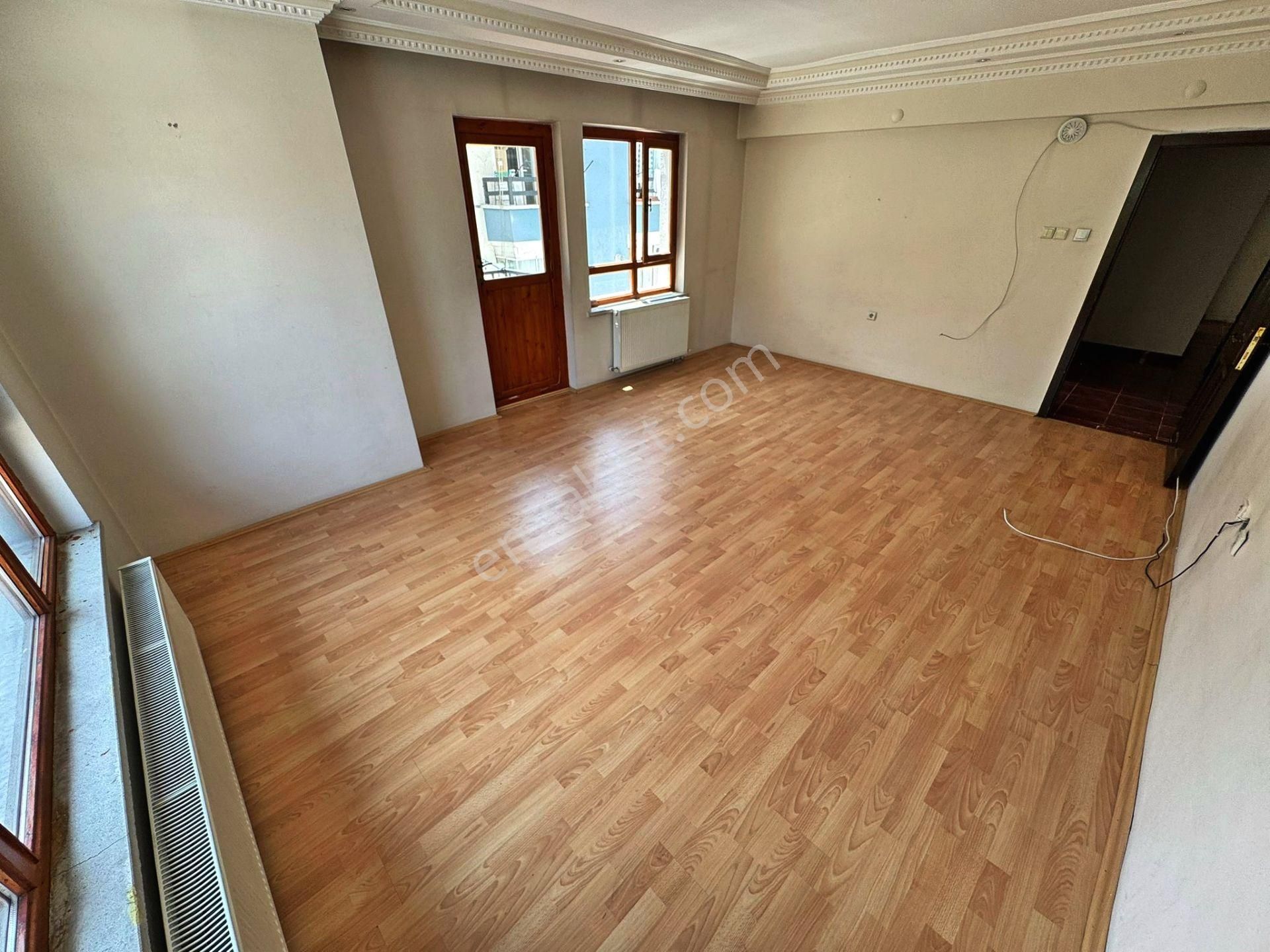 Selçuklu Caddesi Üzerinde Orta Kat Bağımsız 3+1 Ön Cephe