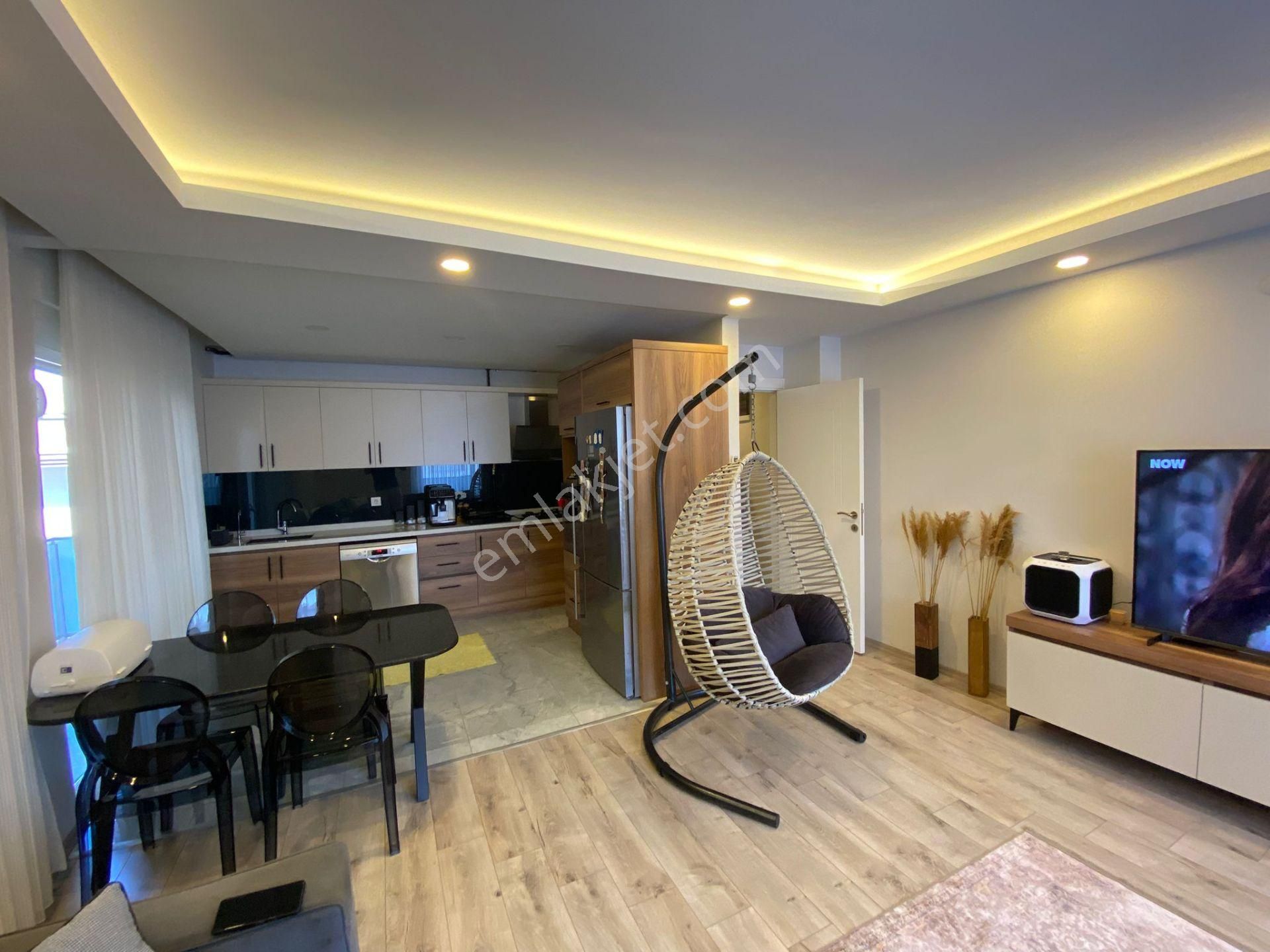 Işıklara Yürüme Mesafesinde Ultralüks Ebeveyn Banyolu Kapalı Otoparklı Dubleks - Görsel 6