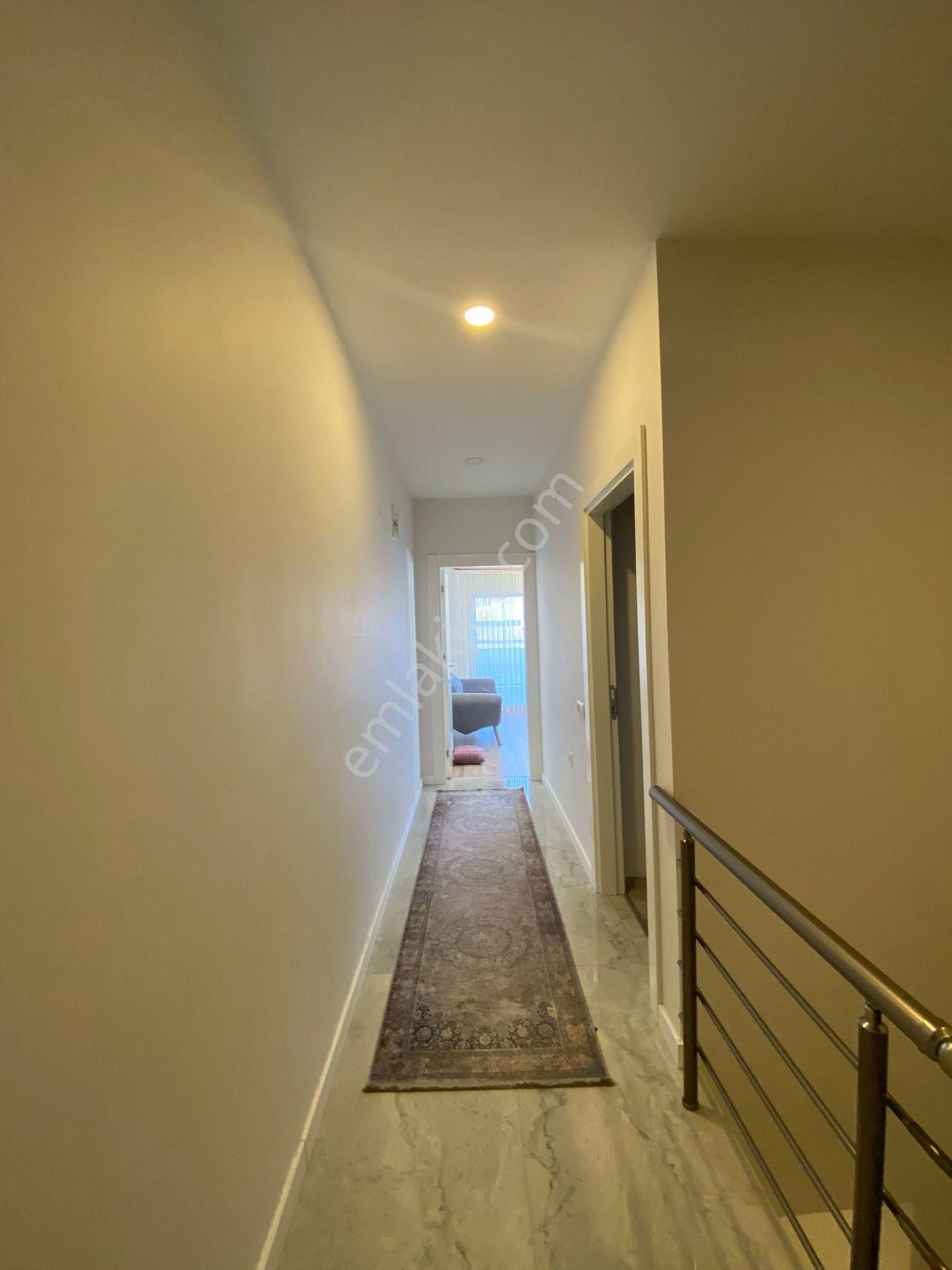 Işıklara Yürüme Mesafesinde Ultralüks Ebeveyn Banyolu Kapalı Otoparklı Dubleks - Görsel 27