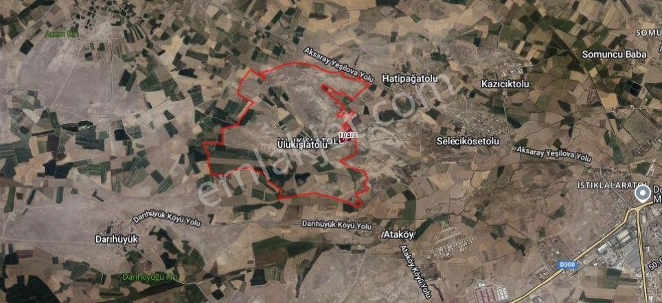 Ulukışlatolu Köyünde Meraya Cepheli Satılık Tarla