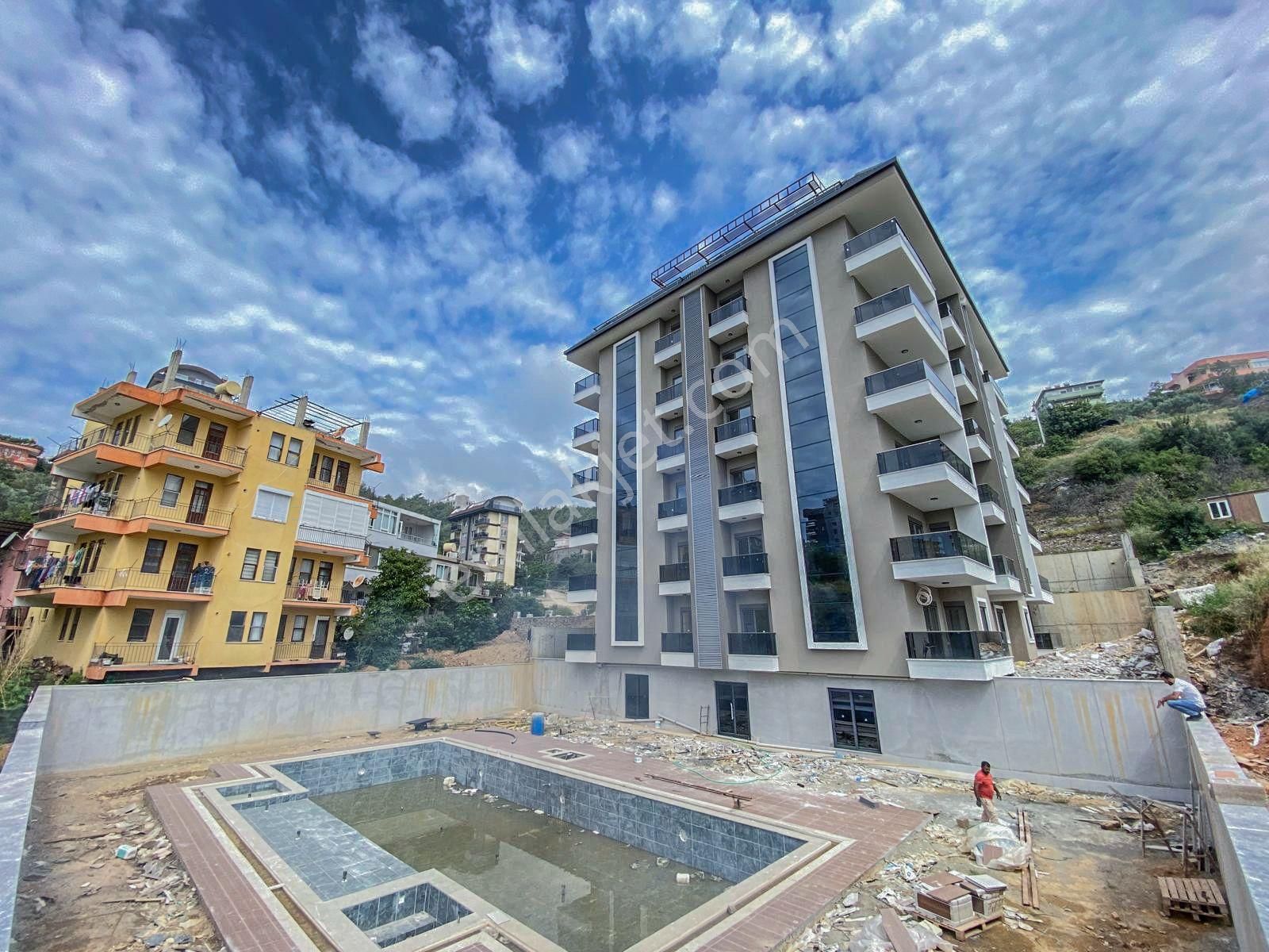 Alanya Çıplaklı'da Satılık 2+1 Ayrı Mutfak Sıfır Daire