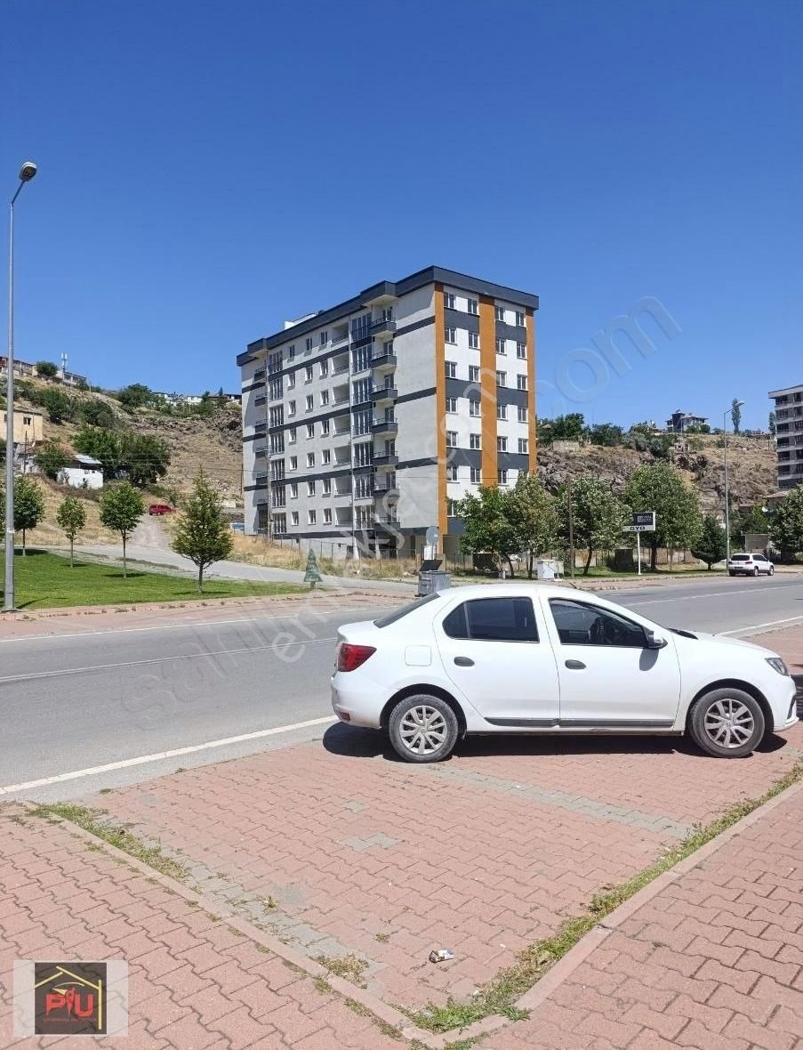 Esenyurt Mahallesinde Satılık 2.5+1 ( 100 M2) Sıfır Daire