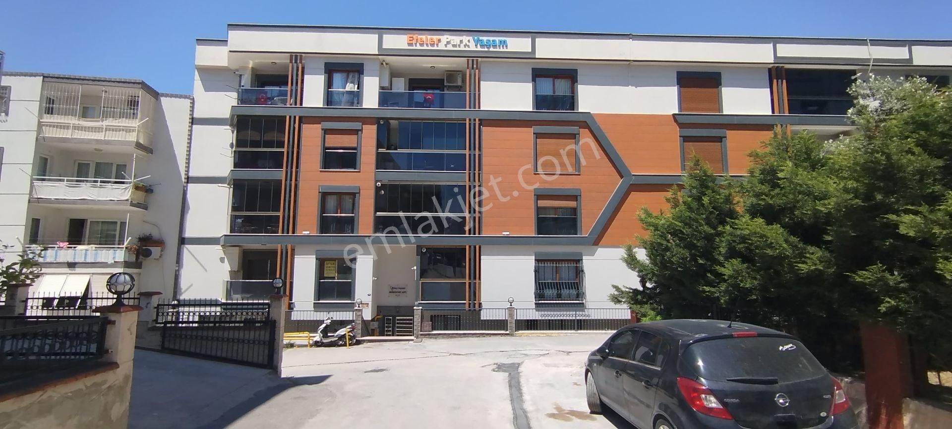 Buca Şirinyer Efeler Mahallesi’nde Bahçeli, Geniş Metrajlı 1+1 Daire!