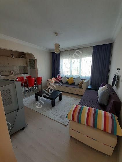 Küçükçekmece Atakent 2.etap Arenapark A Yakın Full Eşyalı Temiz Kiralık 1+1 50m2 Daire