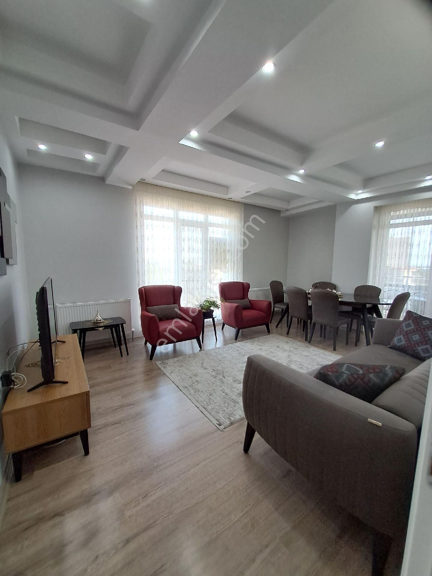 Kırklareli Merkez Öğretmendensatılık Dubleks Daire 3+1