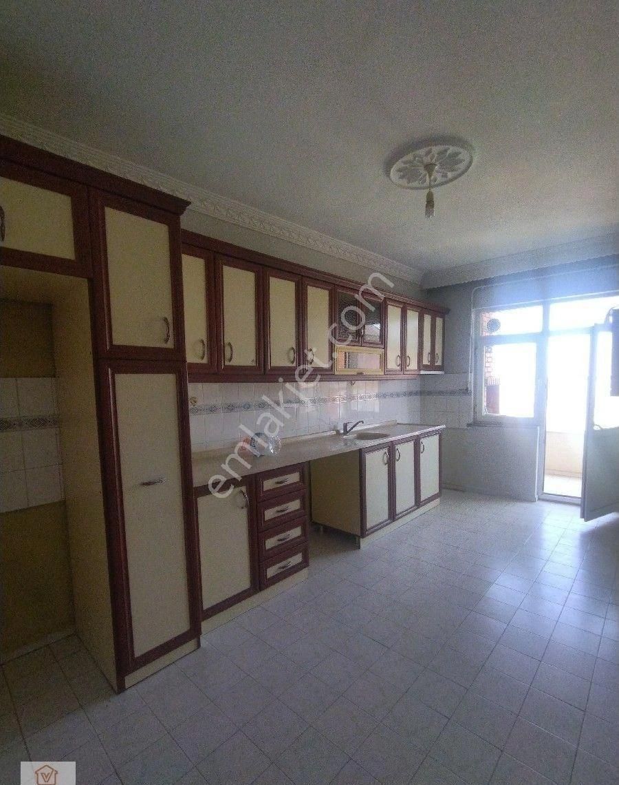 Tekirdağ Süleymanpaşa 100.yıl Mahallesi Satılık Daire