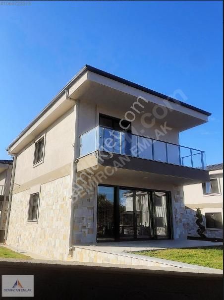 Demircan Emlaktan Pelitköyde Denize 80 Metre Lüks Sıfır Yazlık