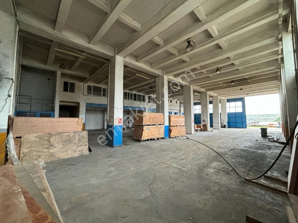 Tuzla Deri Osb Kiralık1050 Fabrika - Üretim Ve Depolamaya