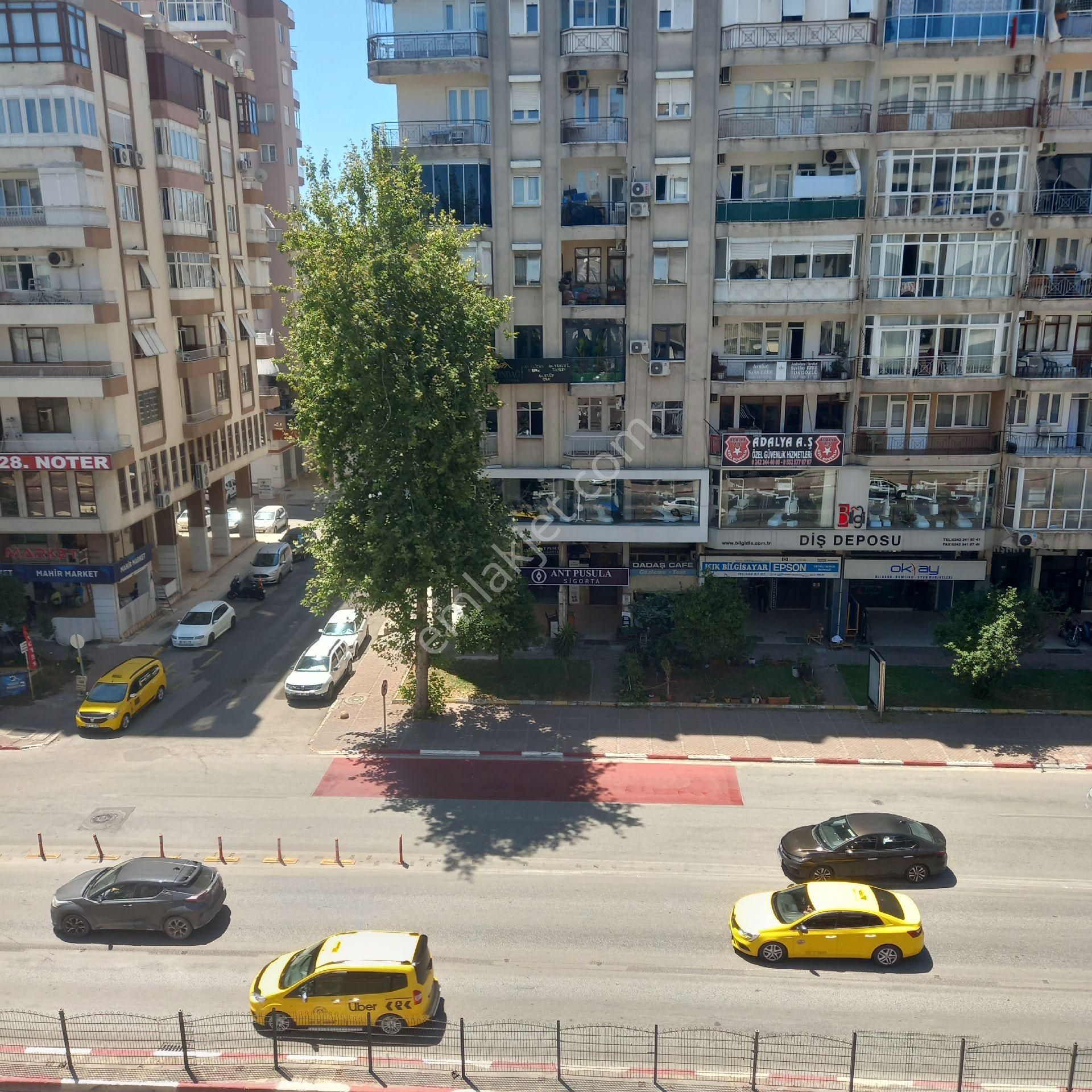 Y Yıl Üzerinde Köşe Kiralık Ofis - Görsel 7