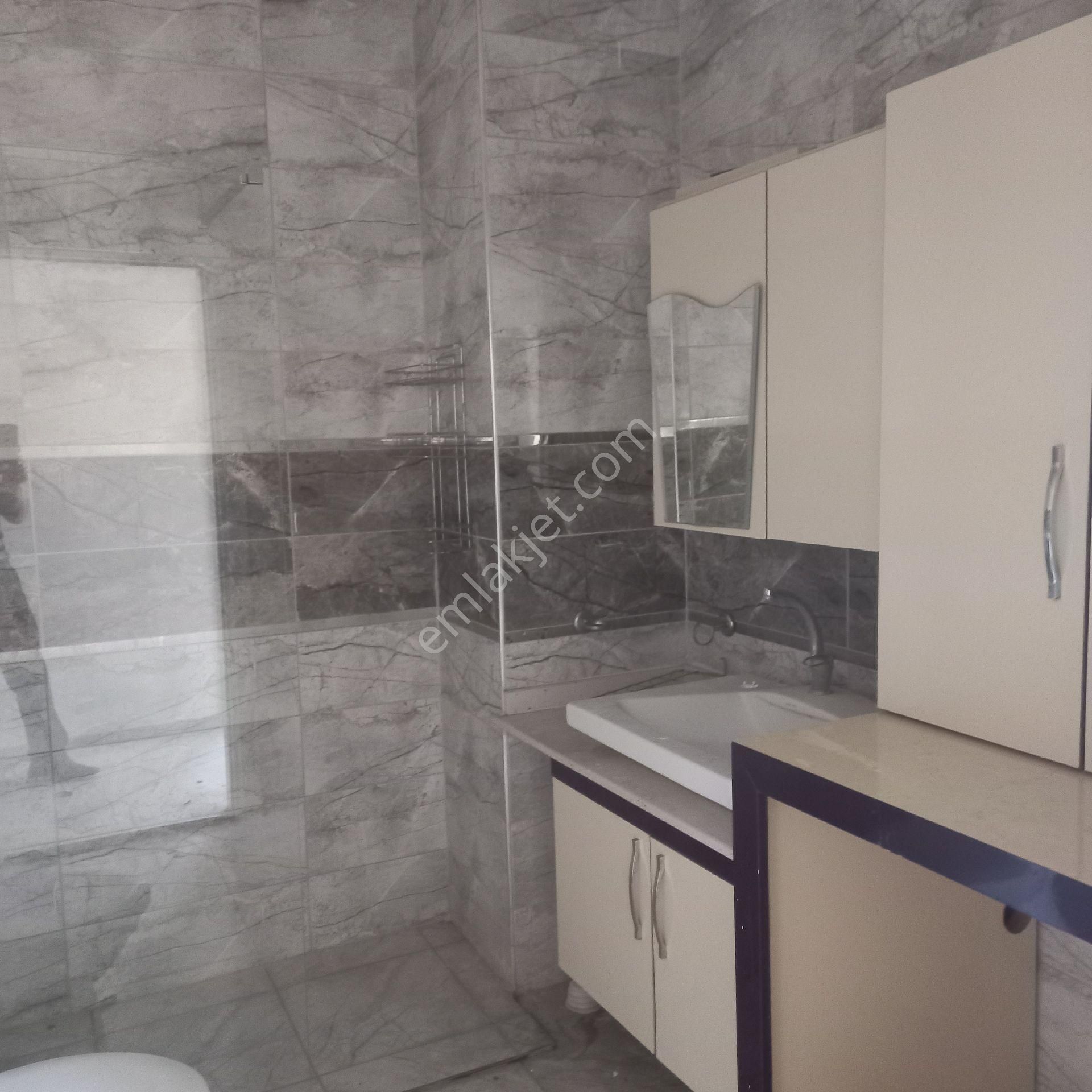 Y Yıl Üzerinde Köşe Kiralık Ofis - Görsel 17