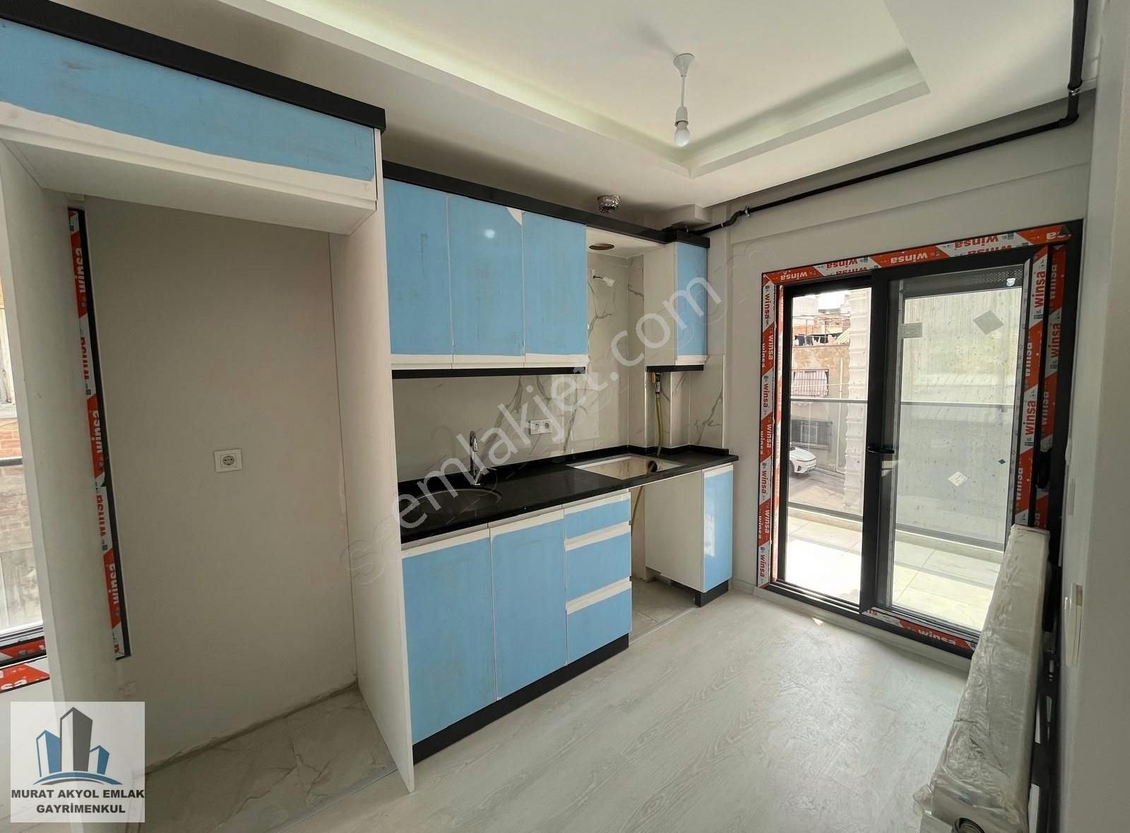 Eşrefpaşa İzmir Park Yakını 2 Oda 1 Salon Sıfır Satılık Daireler