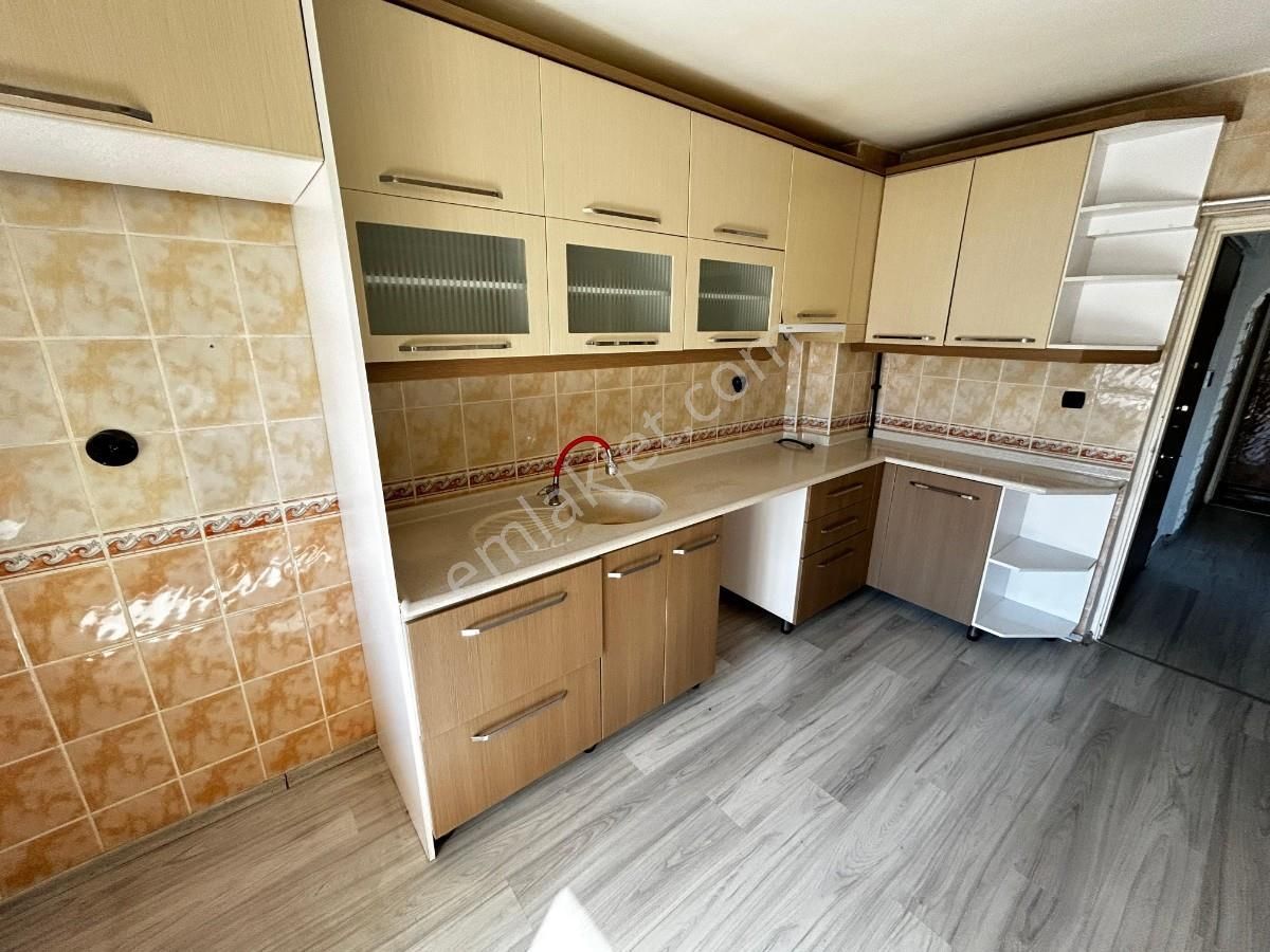 Sincan Pınarbaşı Mh 3+1 Full Yapı Bağımsız Katta Ön Cephe Daire
