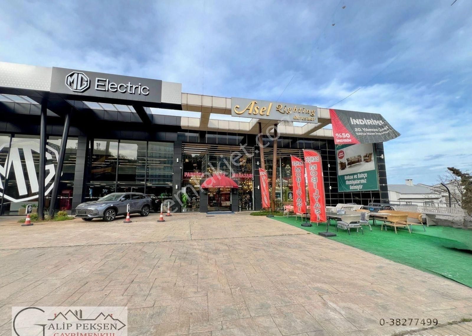 Trabzon Yalıncak Anayol Üzeri 1350 M2 Dükkan(4 Katlıdır)