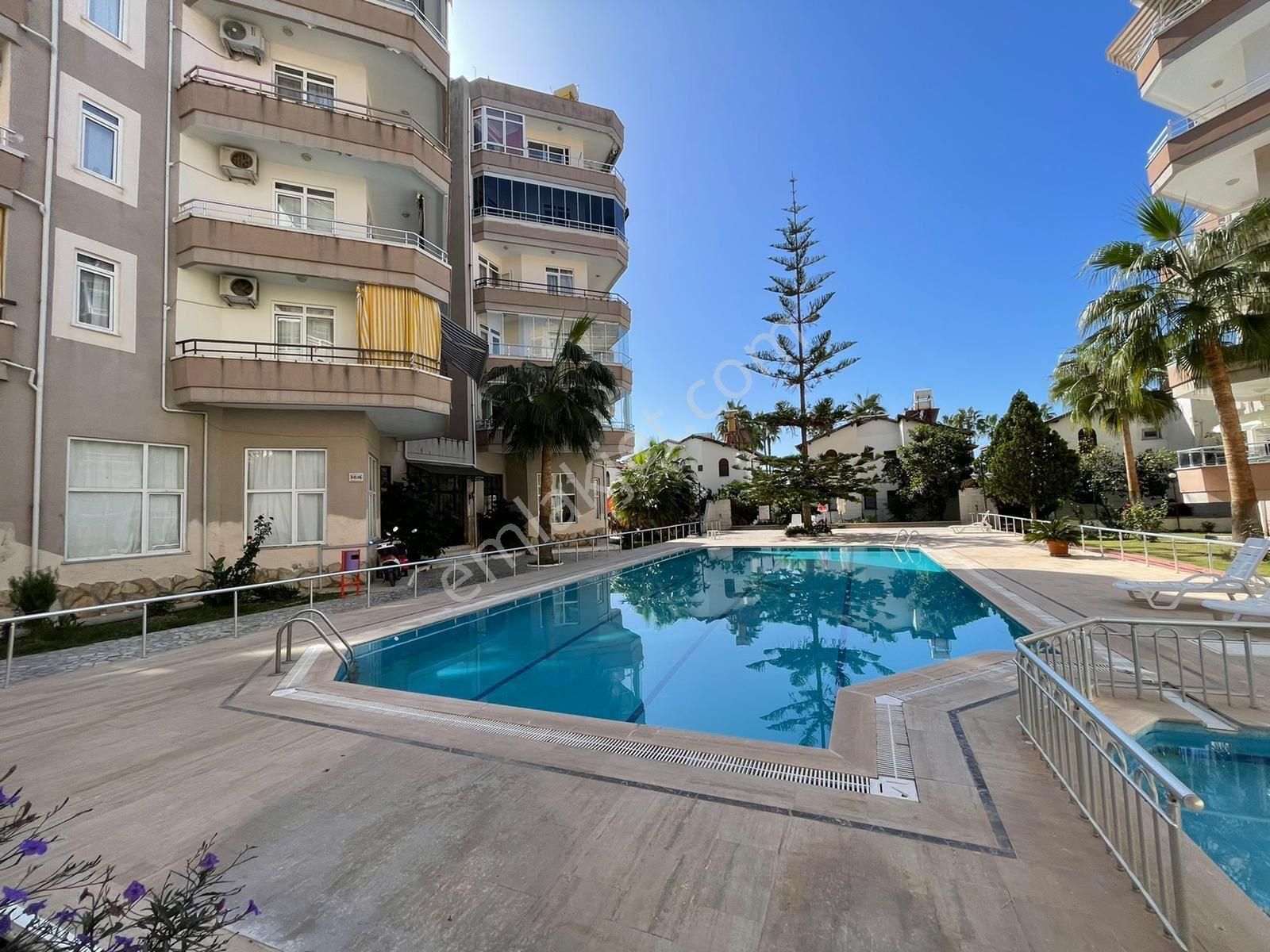 Mahmutlar Nilgün Sitesi 2+1 115 M2 Eşyalı Daire