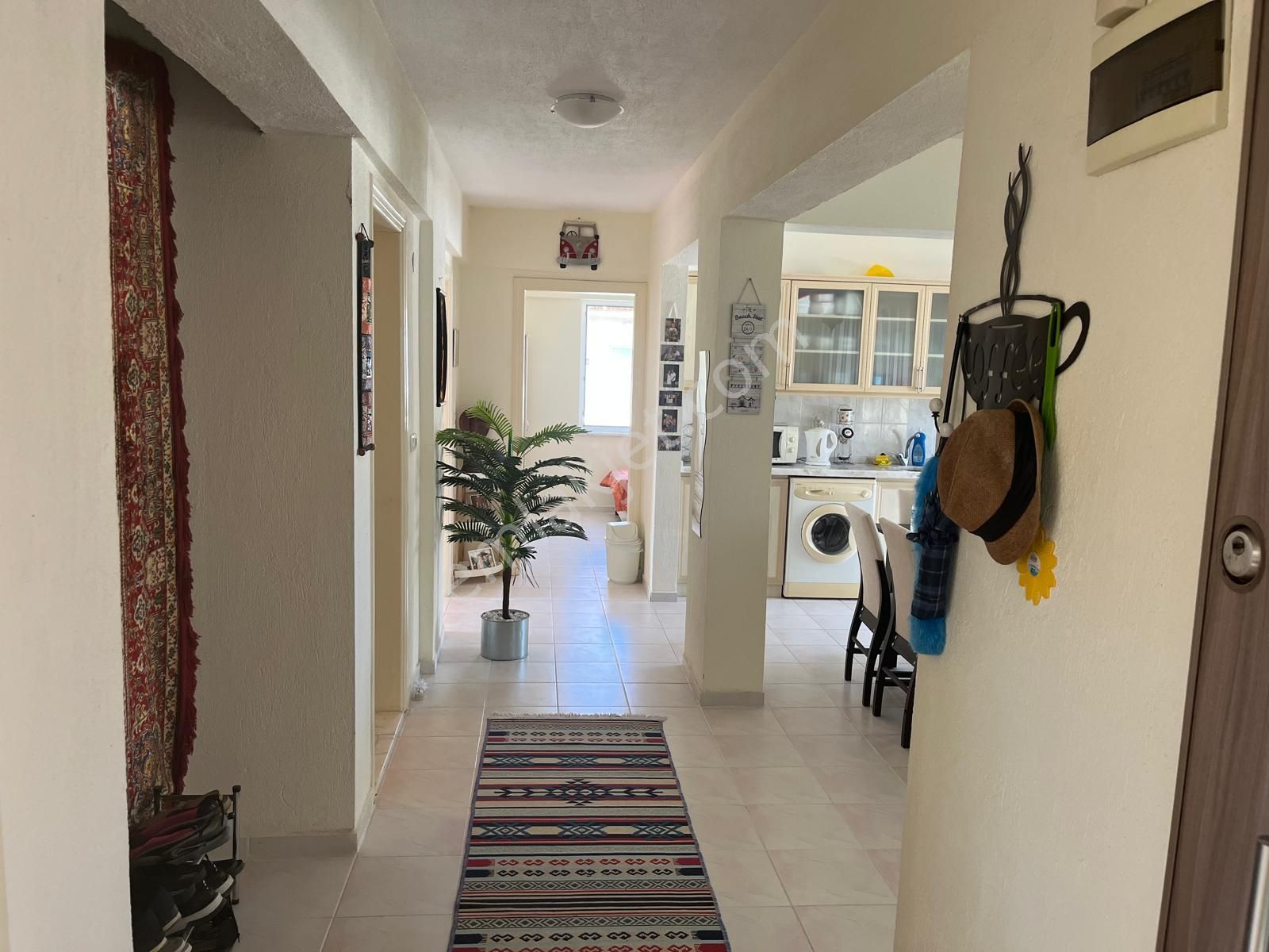 Fırsat Daire !!! Hürriyet Mah. De 3+1 Havuzlu Satılık Daire - Görsel 2