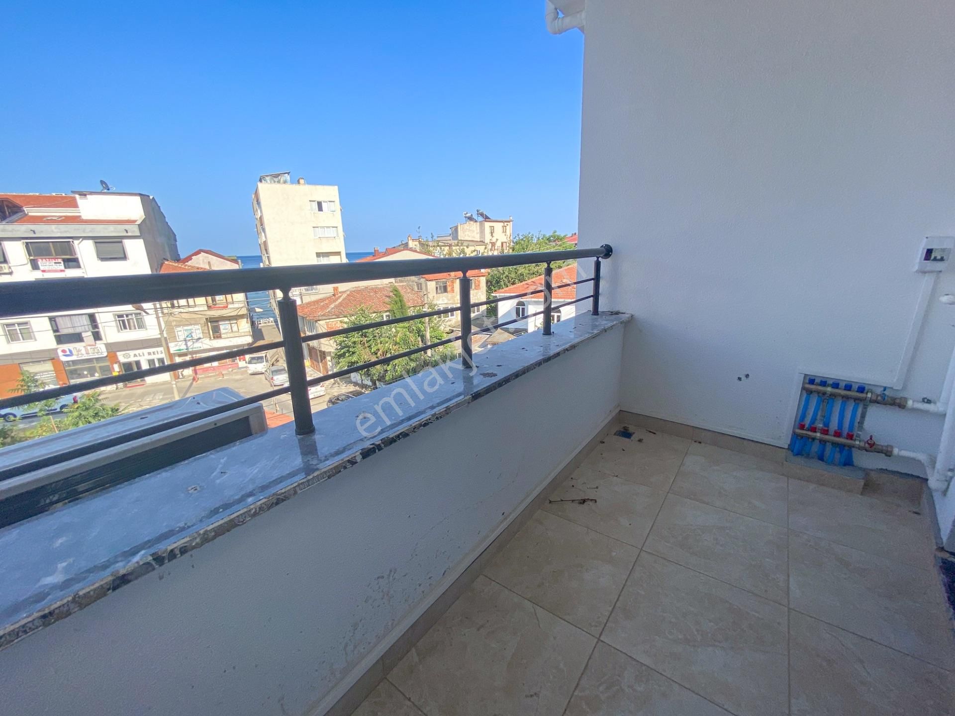 Kumbağ'da Merkezi Konumda Geniş Lüks Satılık 2+1 Daireler - Görsel 18