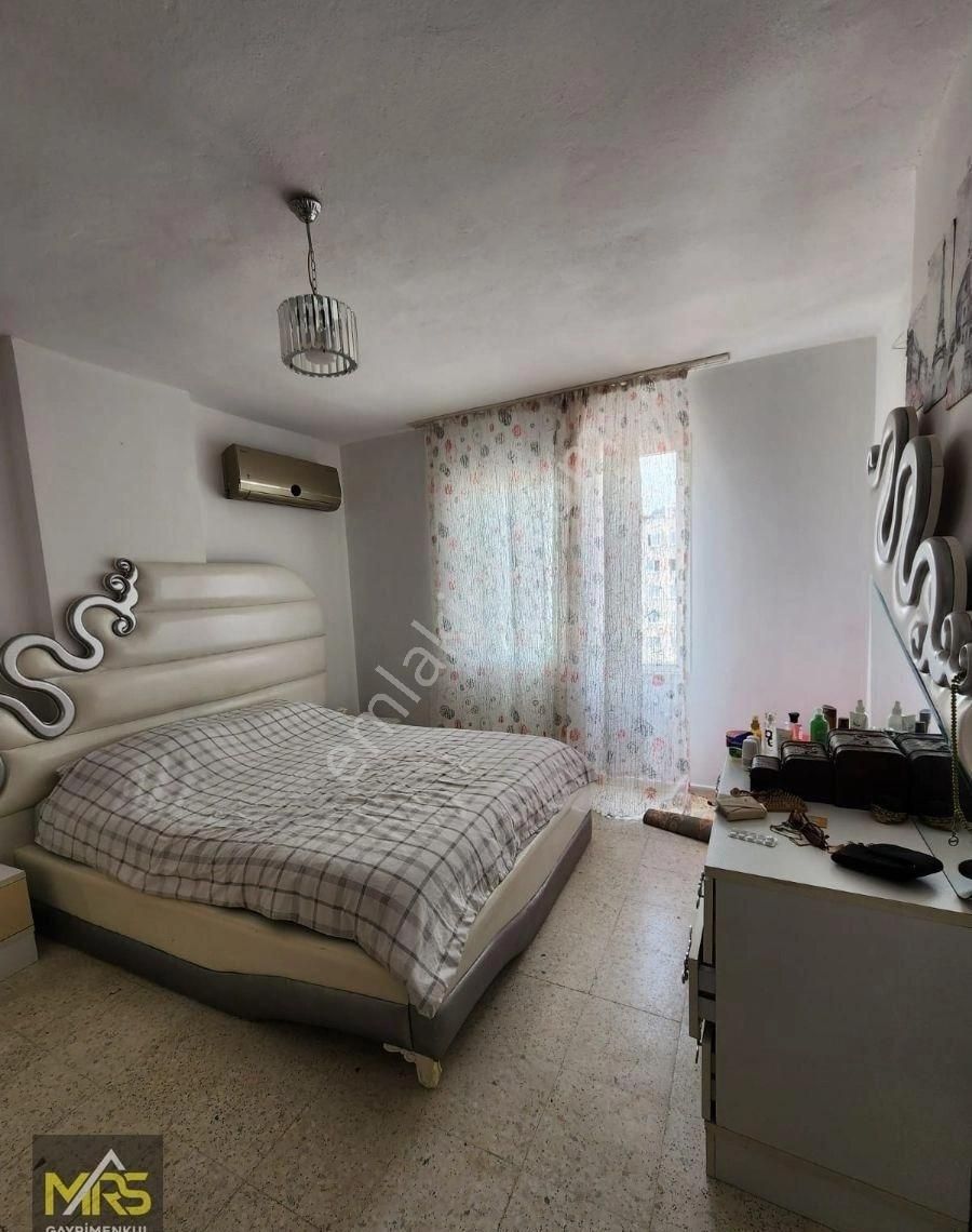 Mrs Gayrimenkulden Yeni Mah.havuzlu Siteiçi 3+1 Satılık Daire