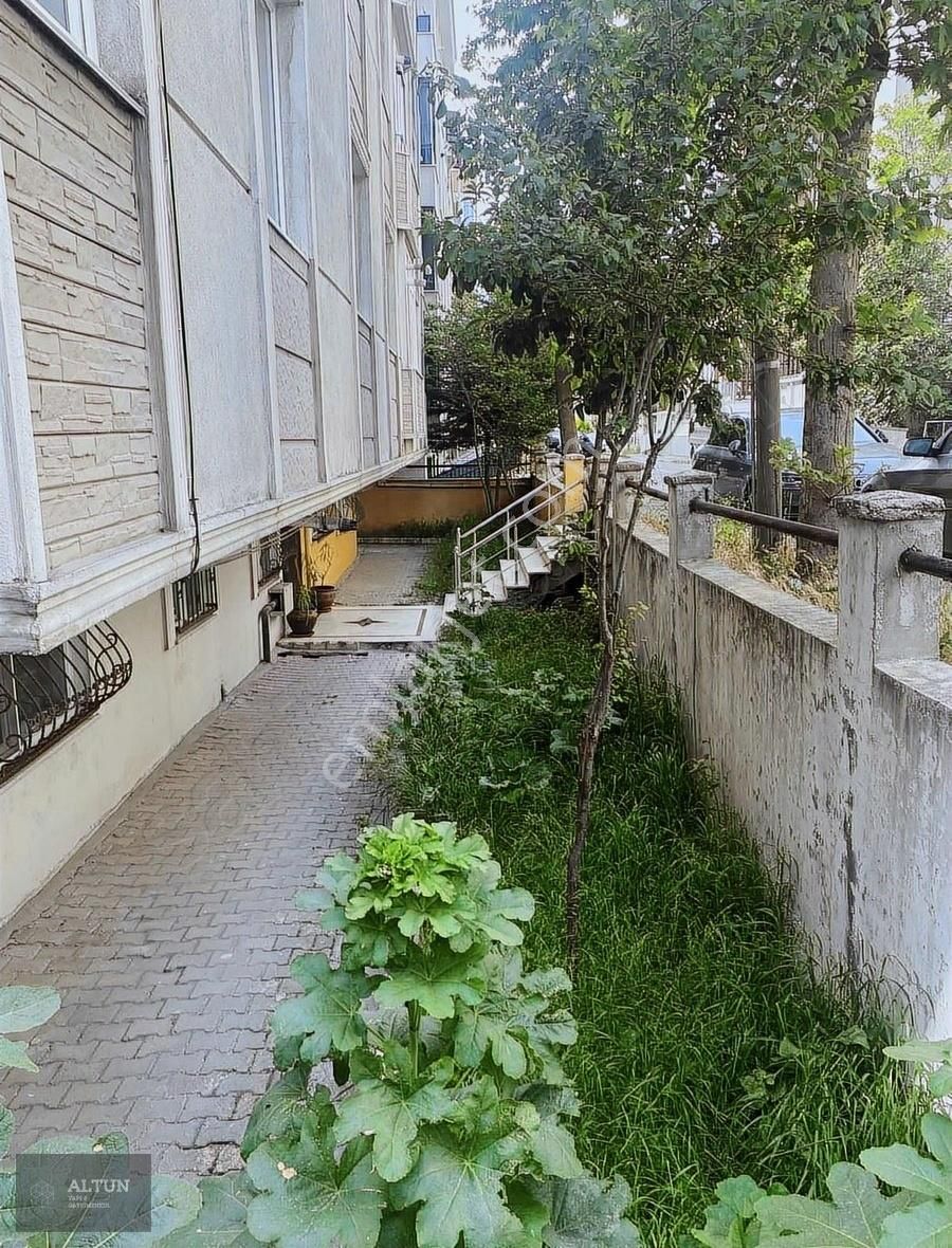 Anadolu Hastanesine 5 Dk Satılık Düz Giriş Daire