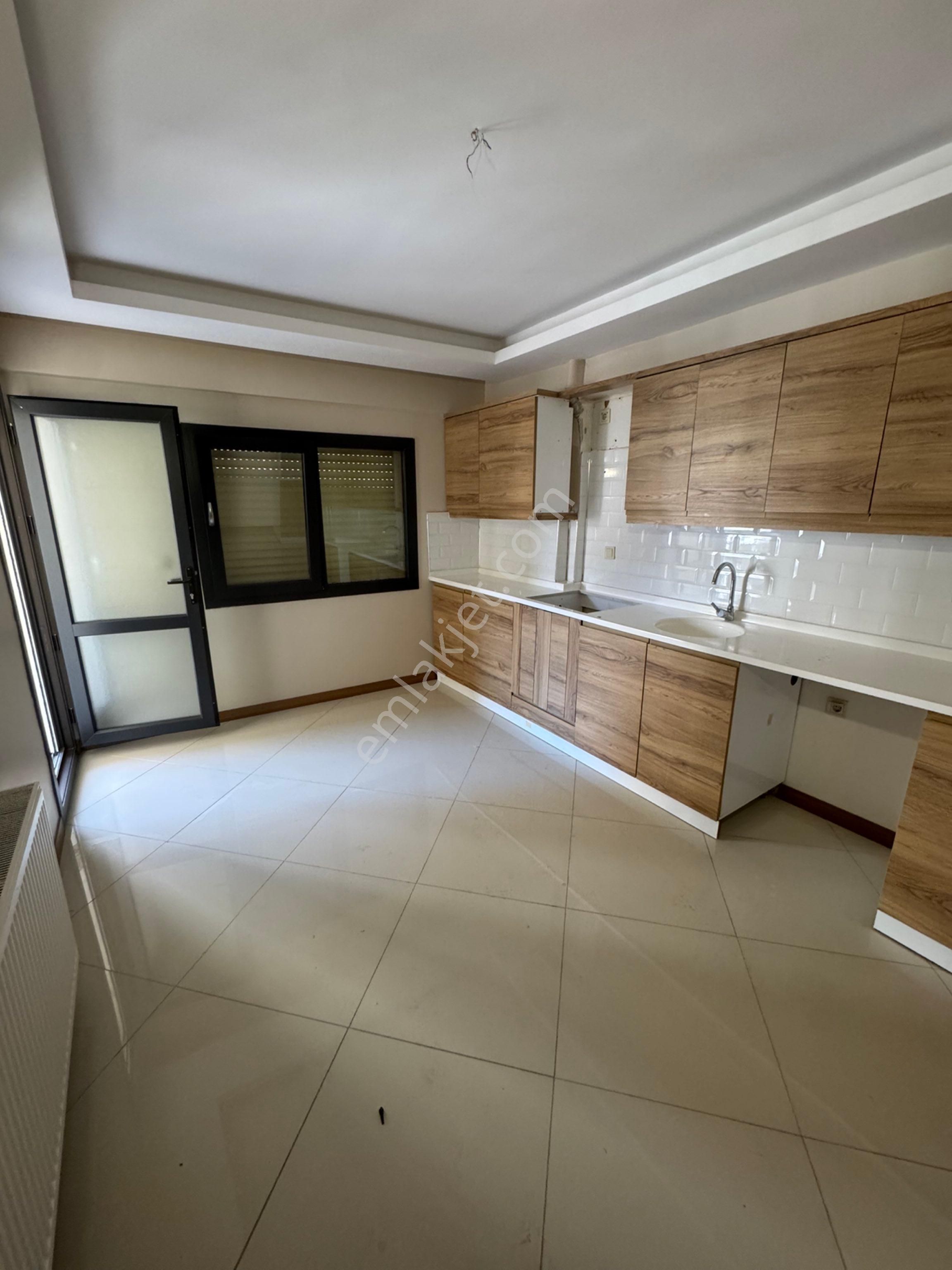 Anadolu'dan Adliye Civarında 2+1 Kiralık Daire