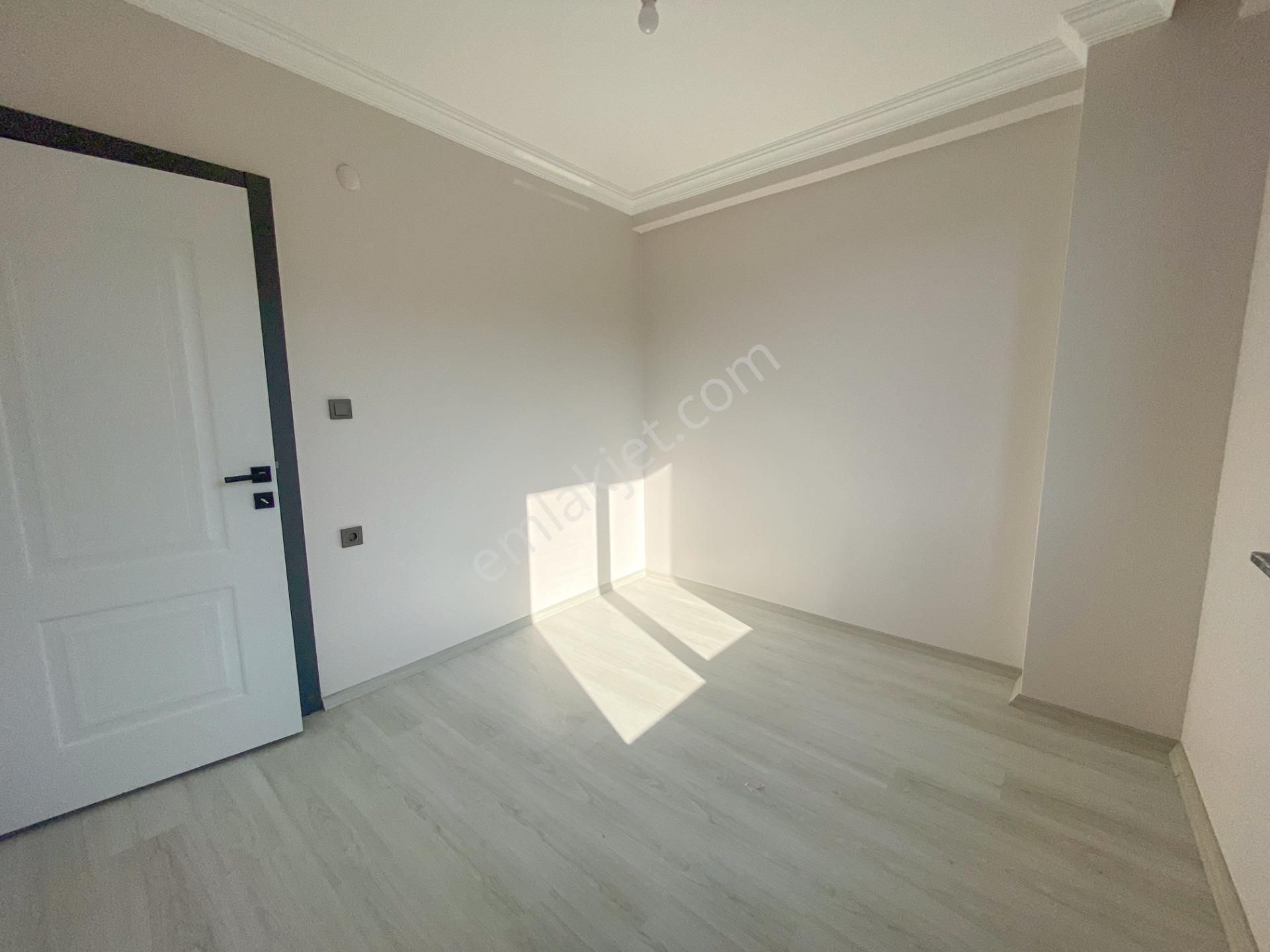 Kumbağ'da Merkezi Konumda Geniş Lüks Satılık 1+1 Daireler - Görsel 25