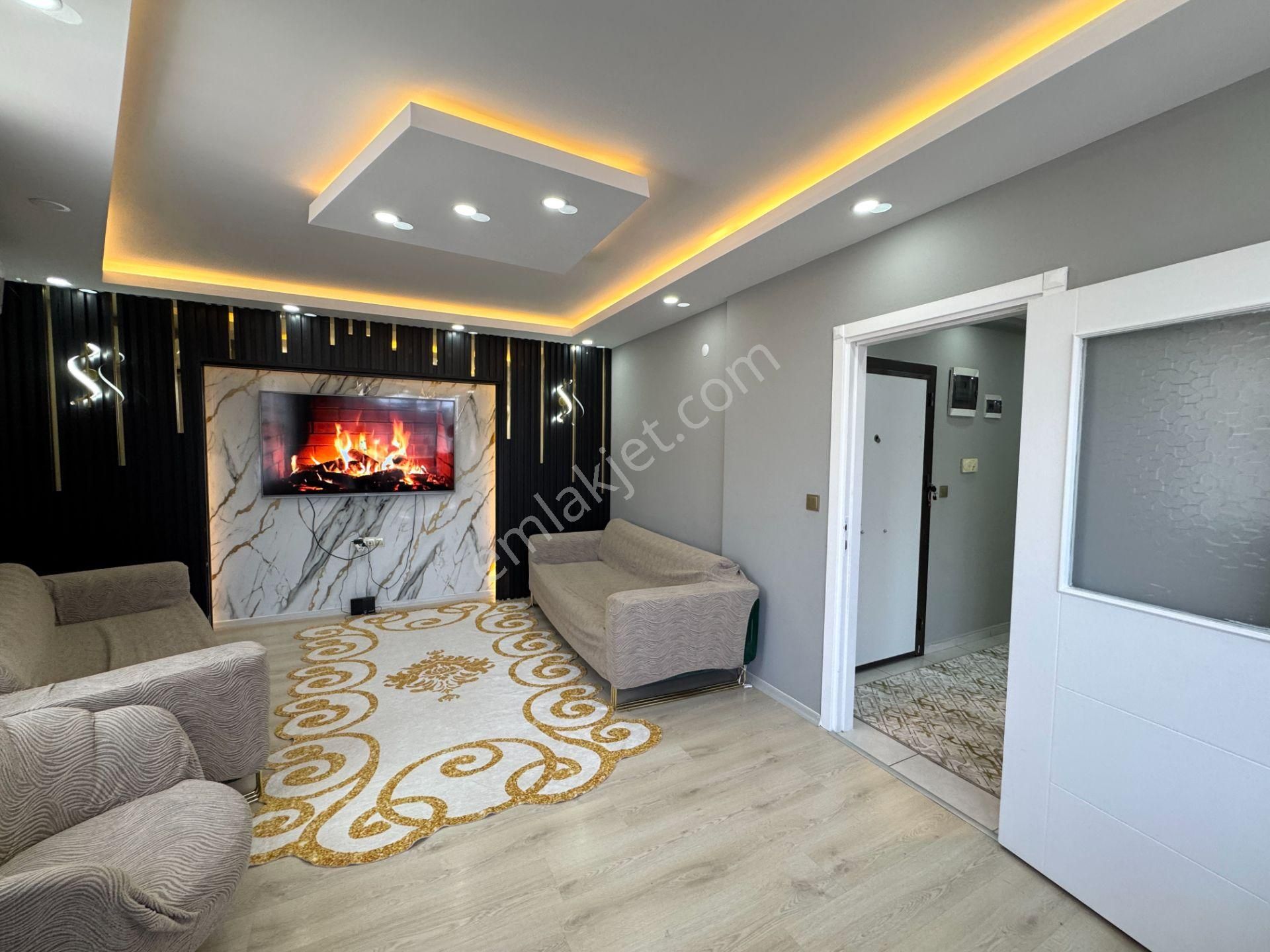 Yüksekalan Salı Pazarı Karşısı İçi Lüks Yapılı Geniş 2+1 - Görsel 3