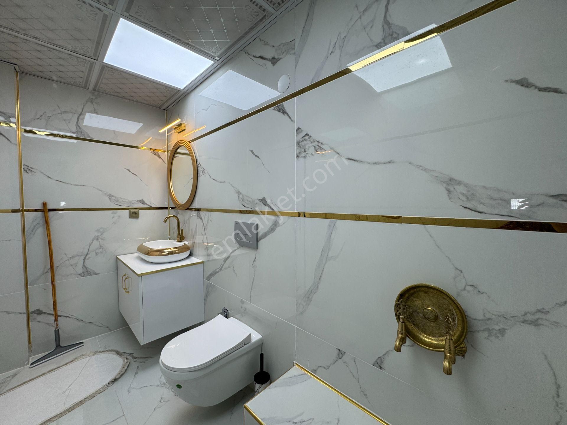 Yüksekalan Salı Pazarı Karşısı İçi Lüks Yapılı Geniş 2+1 - Görsel 28