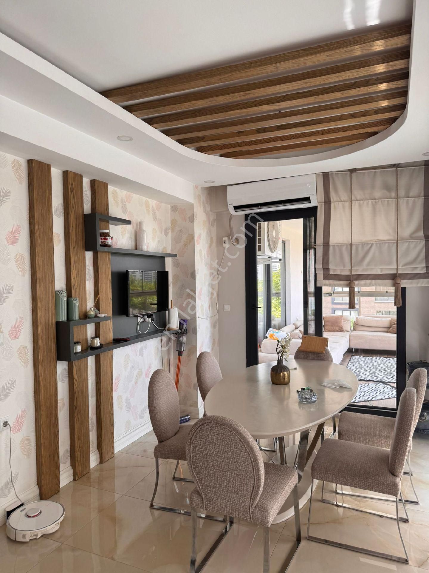 75 Caddeye Yakın Ultra Lüks Daire