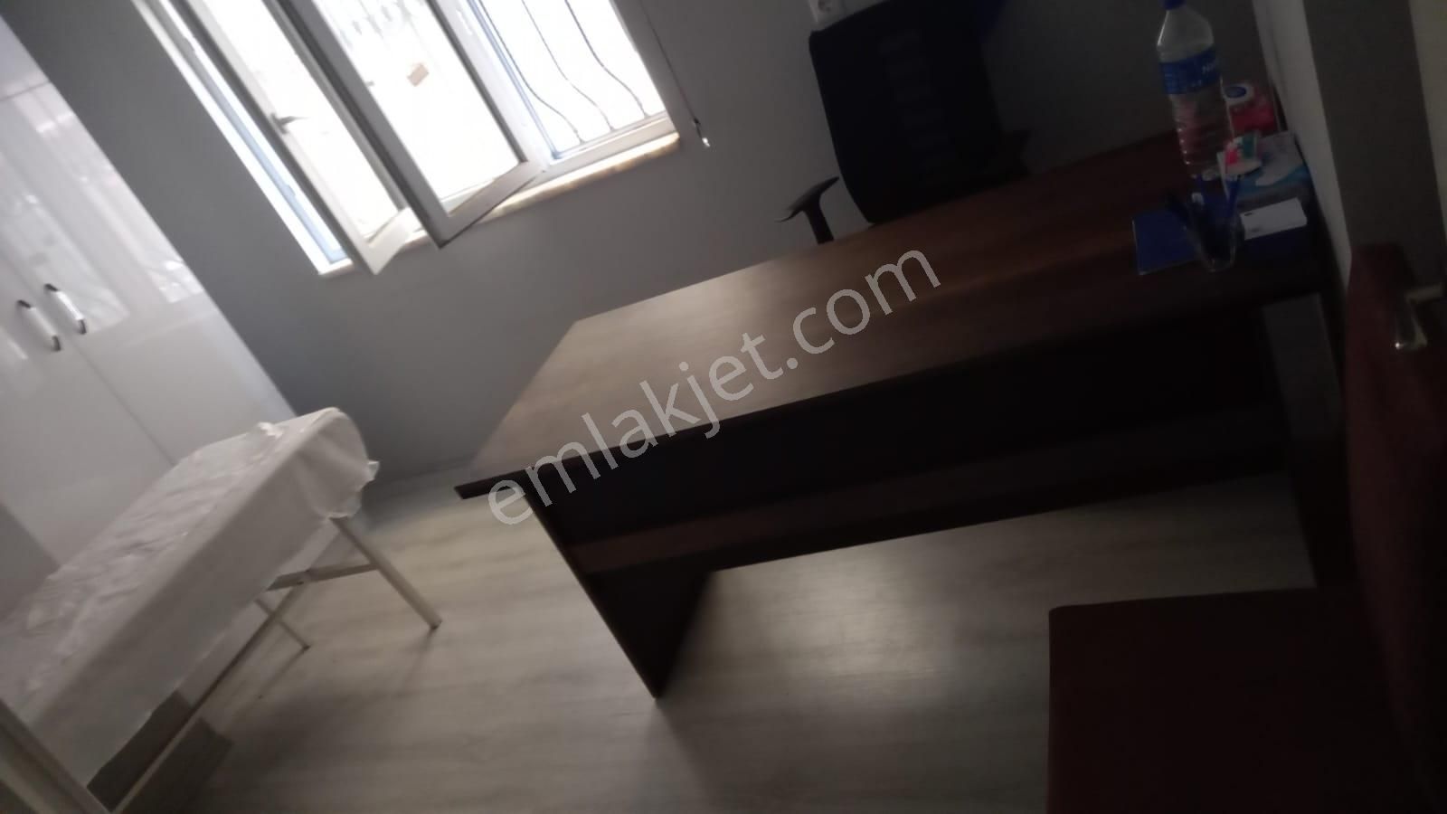 Devlet Hastanesi Karşısı 85 M² Mobilyalı Ve Beyaz Eşyalı Kiralık İşyeri