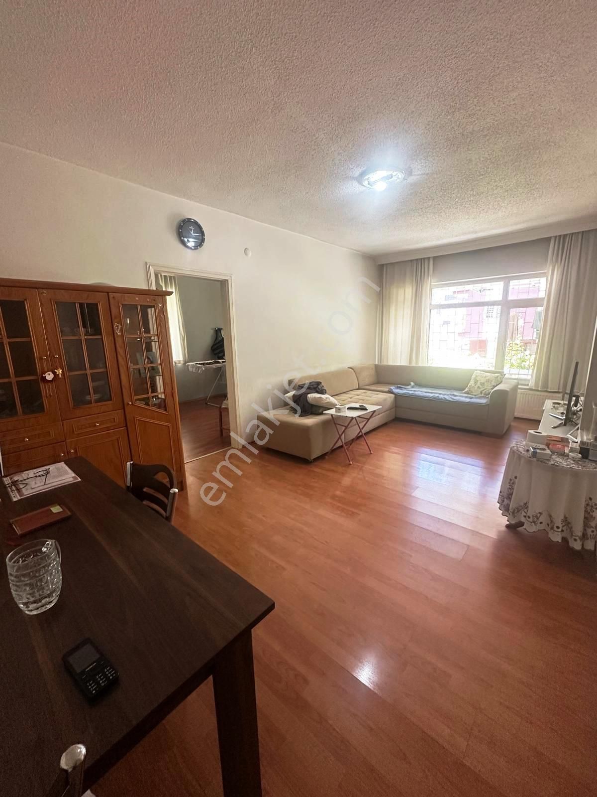 Tuna'dan Çiçekli'de 2+1 Yapılı Bahçe Kullanımlı Yarım Kot
