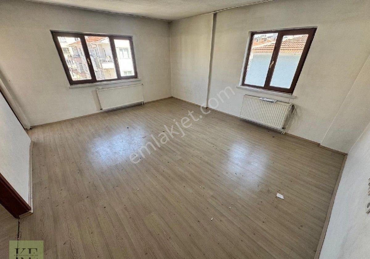 Ankara Sincan Tandoğanda 3+1 Sonkat Ebv. Banyolu Satılık Daire