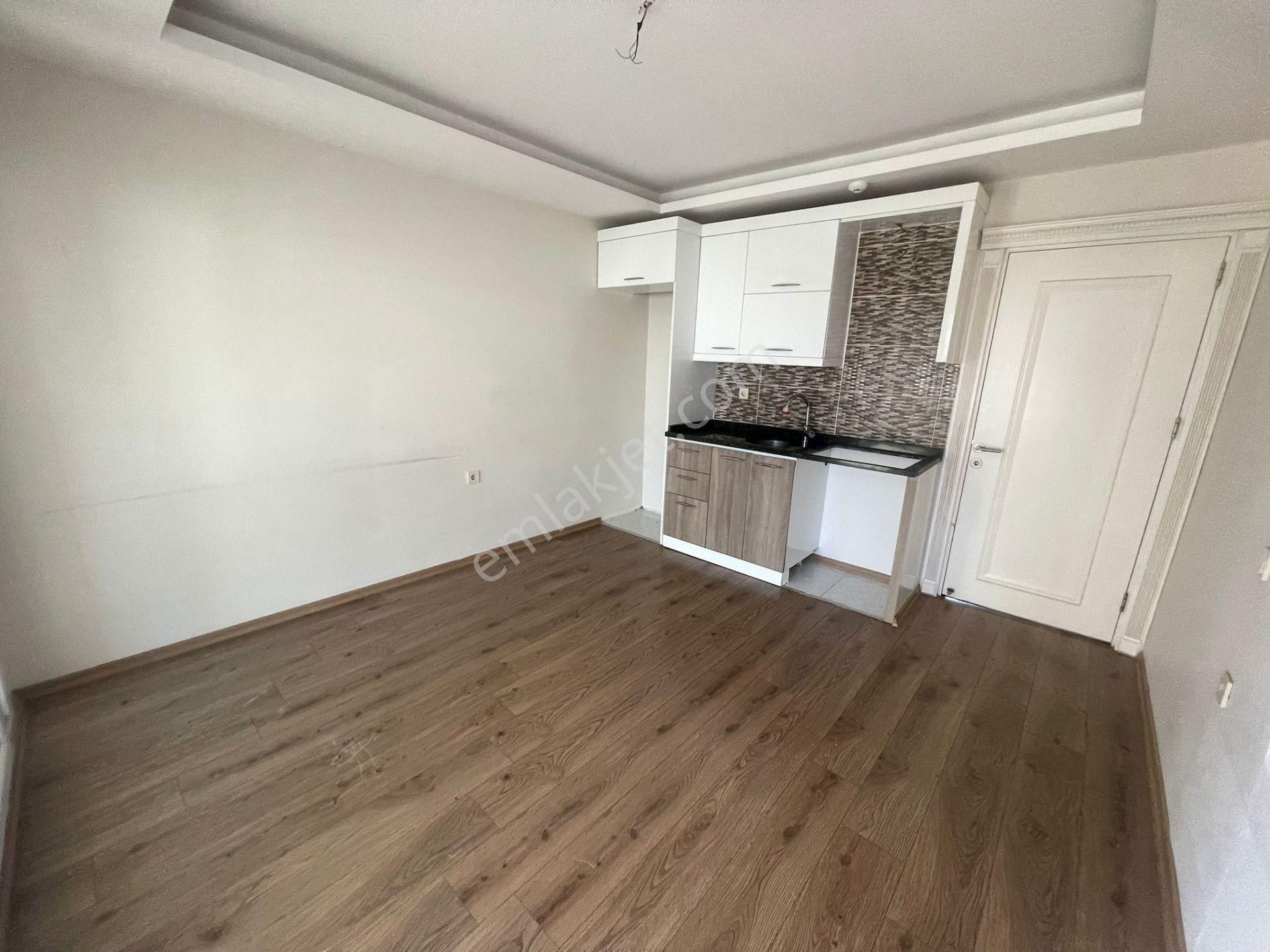 Karınca'dan Cimnastik Salonu Civarı Aylık Ödemeli 1+1 Kiralık!
