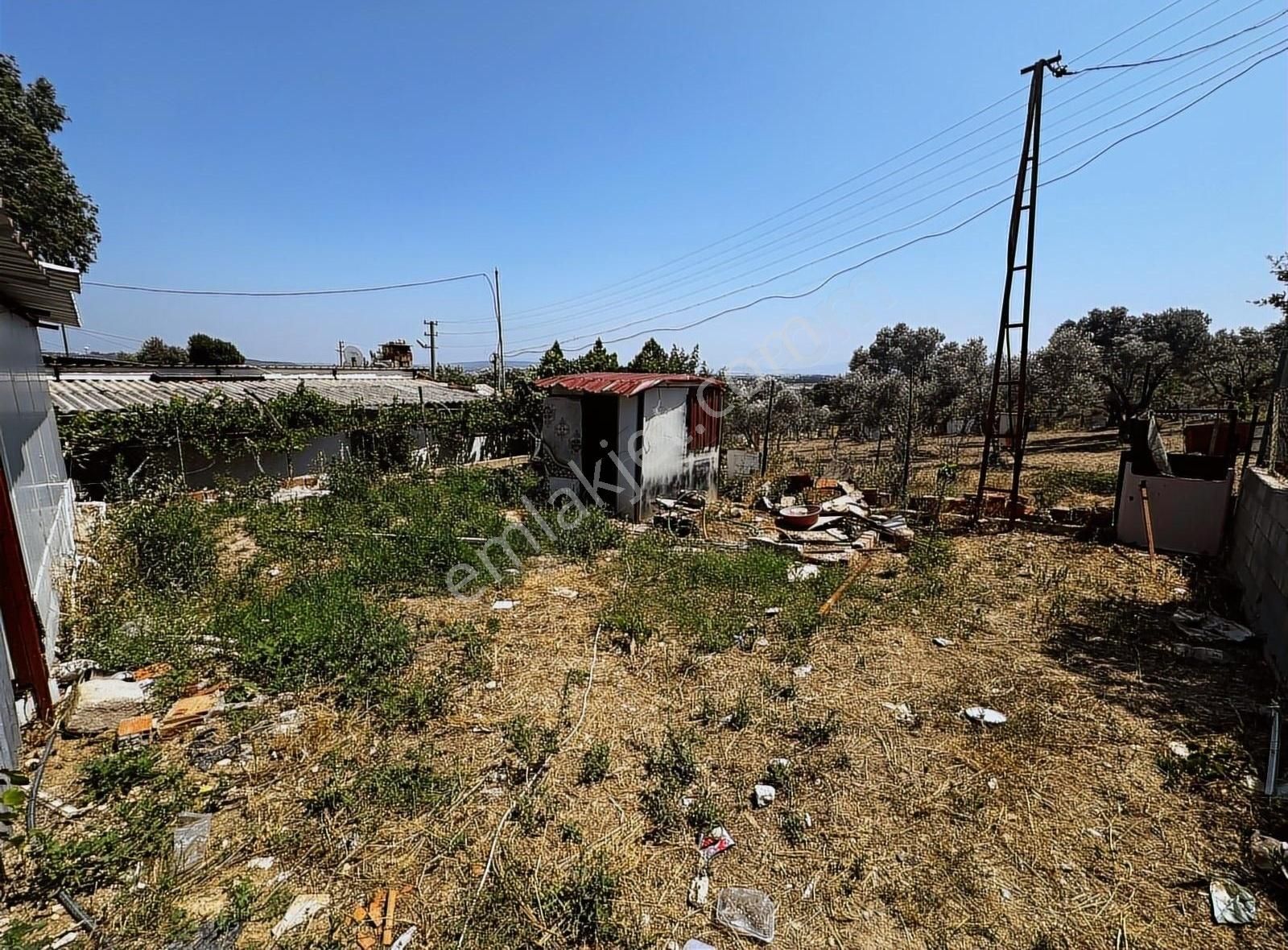 Çalışkan_dan Gaziemir Sevgi Mah. Tek Tapu 450 M2 Satılık Bahçe