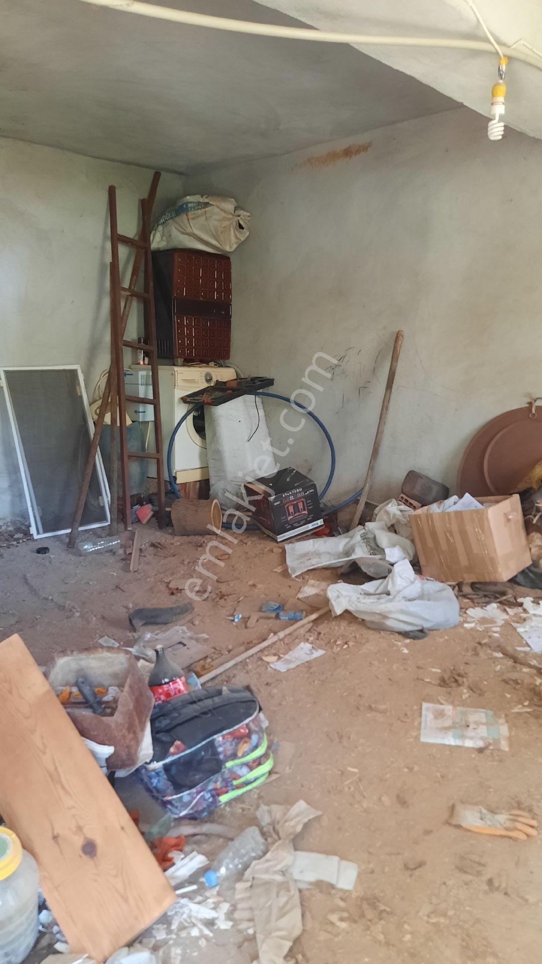 Üç Katlı Büyük Arsalı Yaylalık - Görsel 26