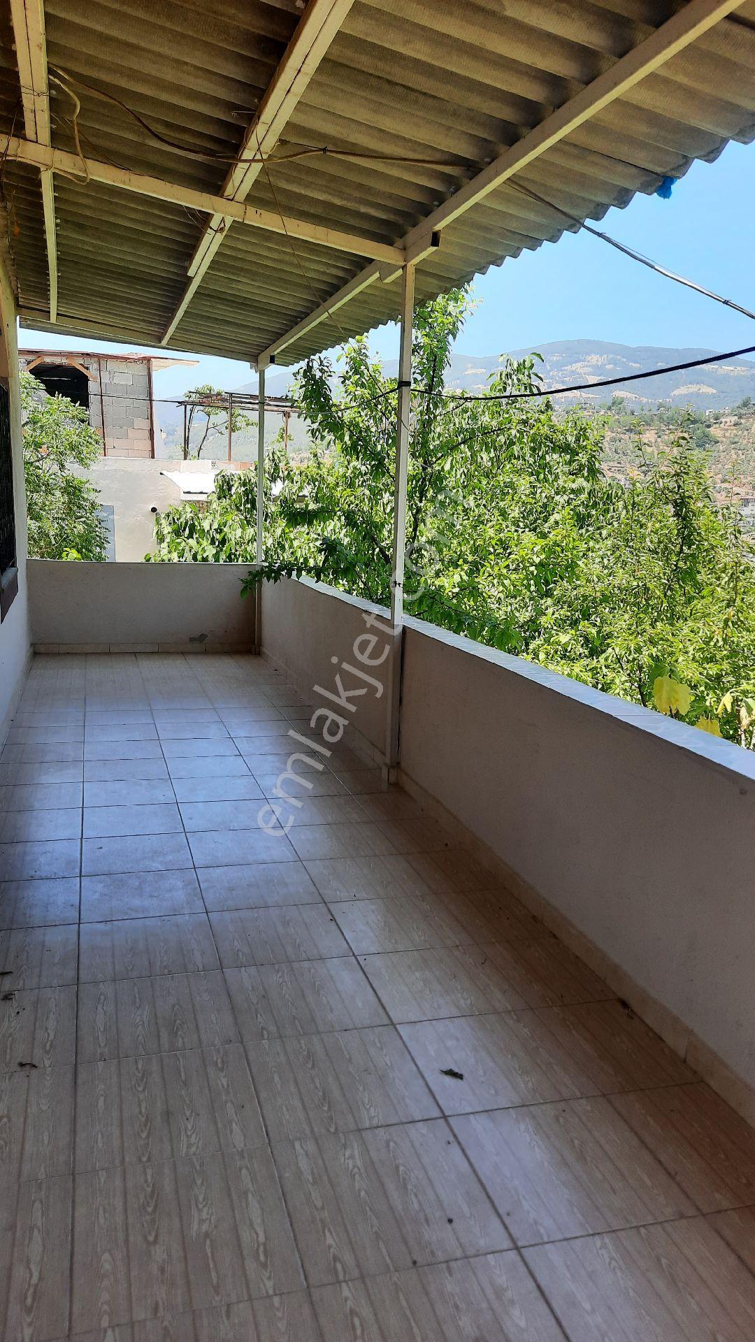 Üç Katlı Büyük Arsalı Yaylalık - Görsel 18