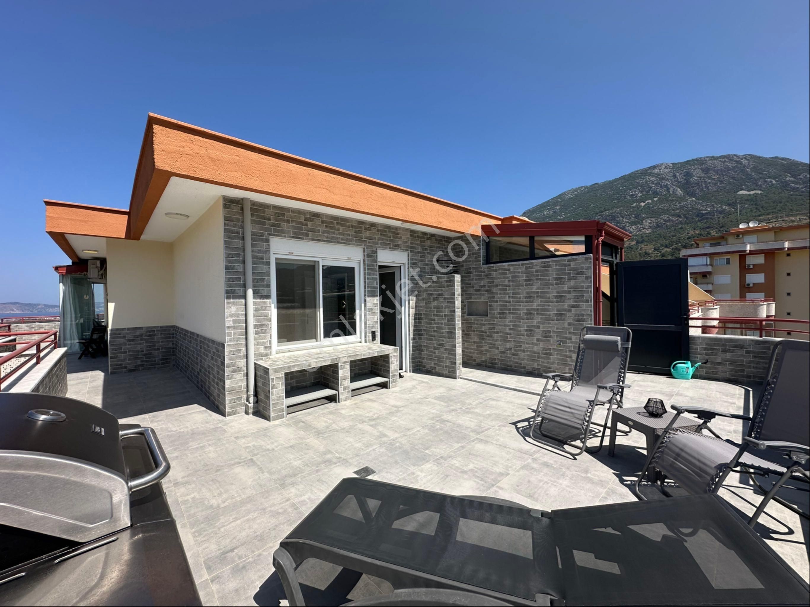 Holiday Village’de 4+2 Full Tadilatlı Lüx Eşyalı Dublex - Görsel 25