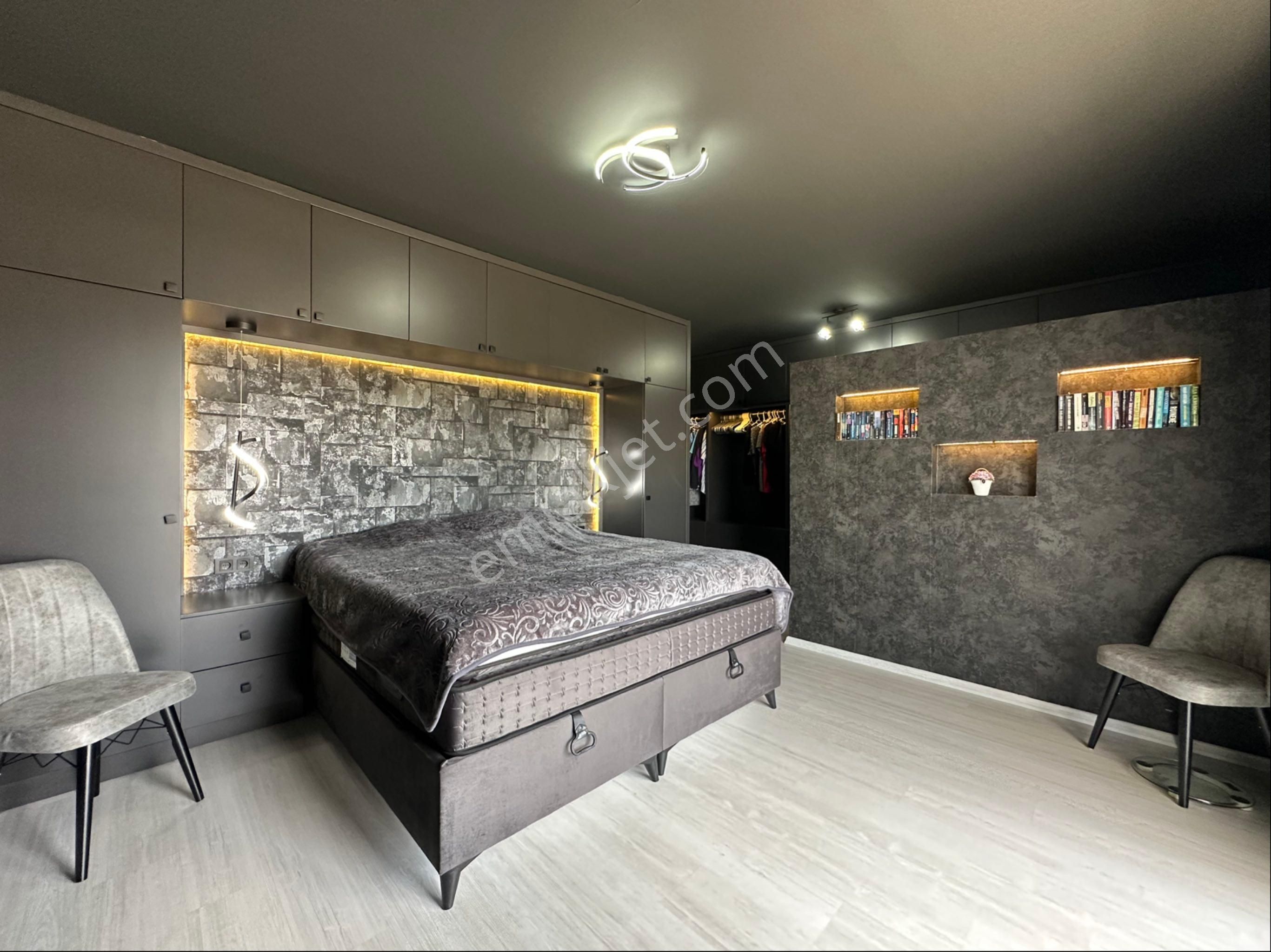 Holiday Village’de 4+2 Full Tadilatlı Lüx Eşyalı Dublex - Görsel 3