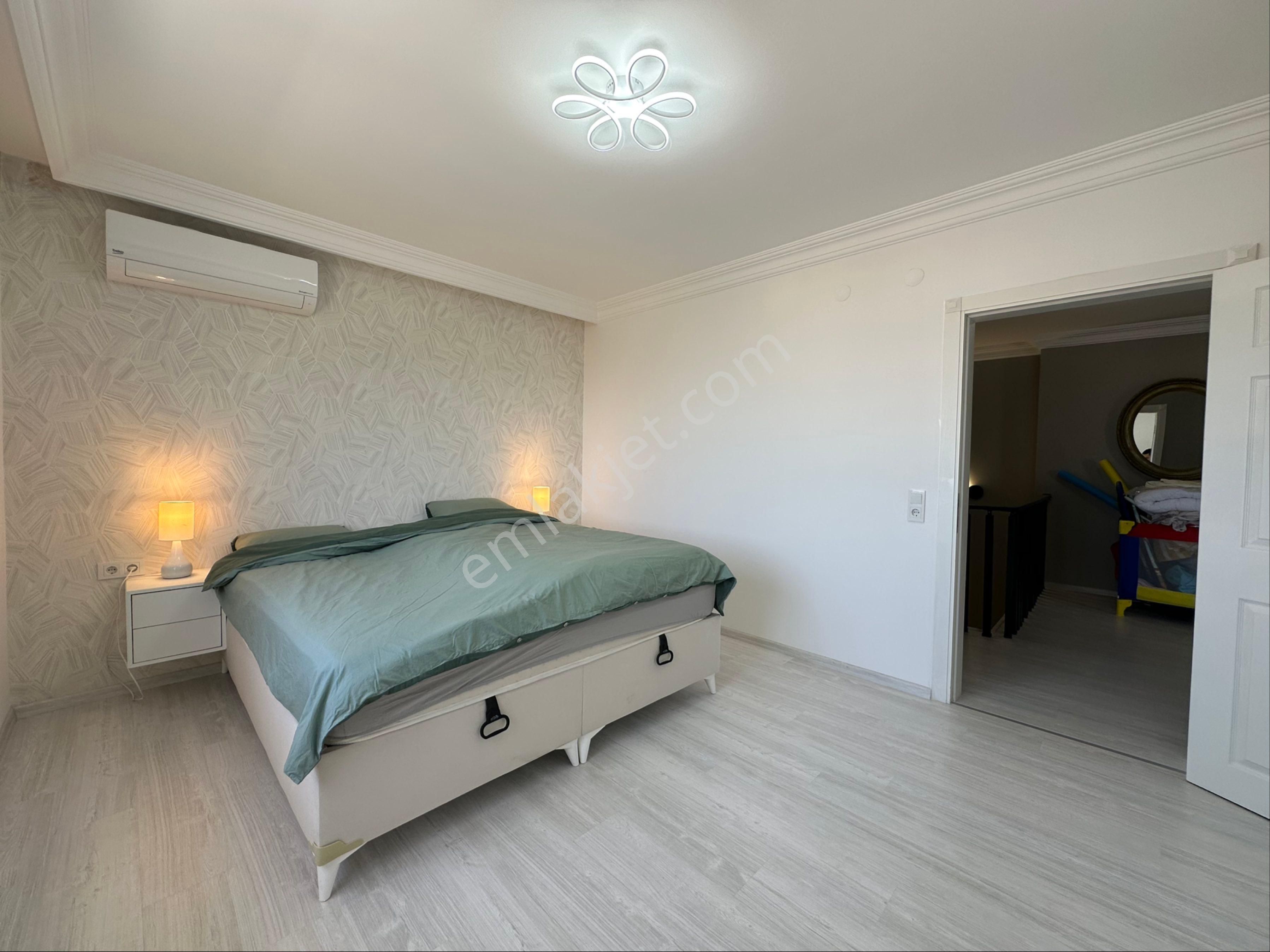 Holiday Village’de 4+2 Full Tadilatlı Lüx Eşyalı Dublex - Görsel 13