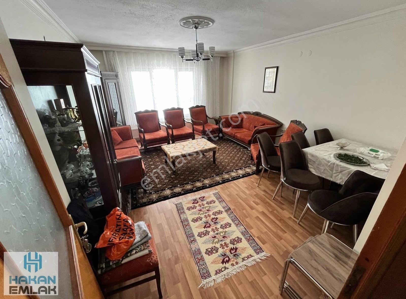 Etimesgut Piyade Mh'de 3+1 Bağımsız Katta Ön Cephe Daire