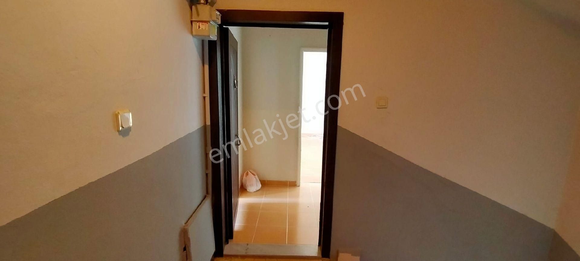 Sancaktepe Meclis Kiralık Daire 2+1 1.kat 95m²