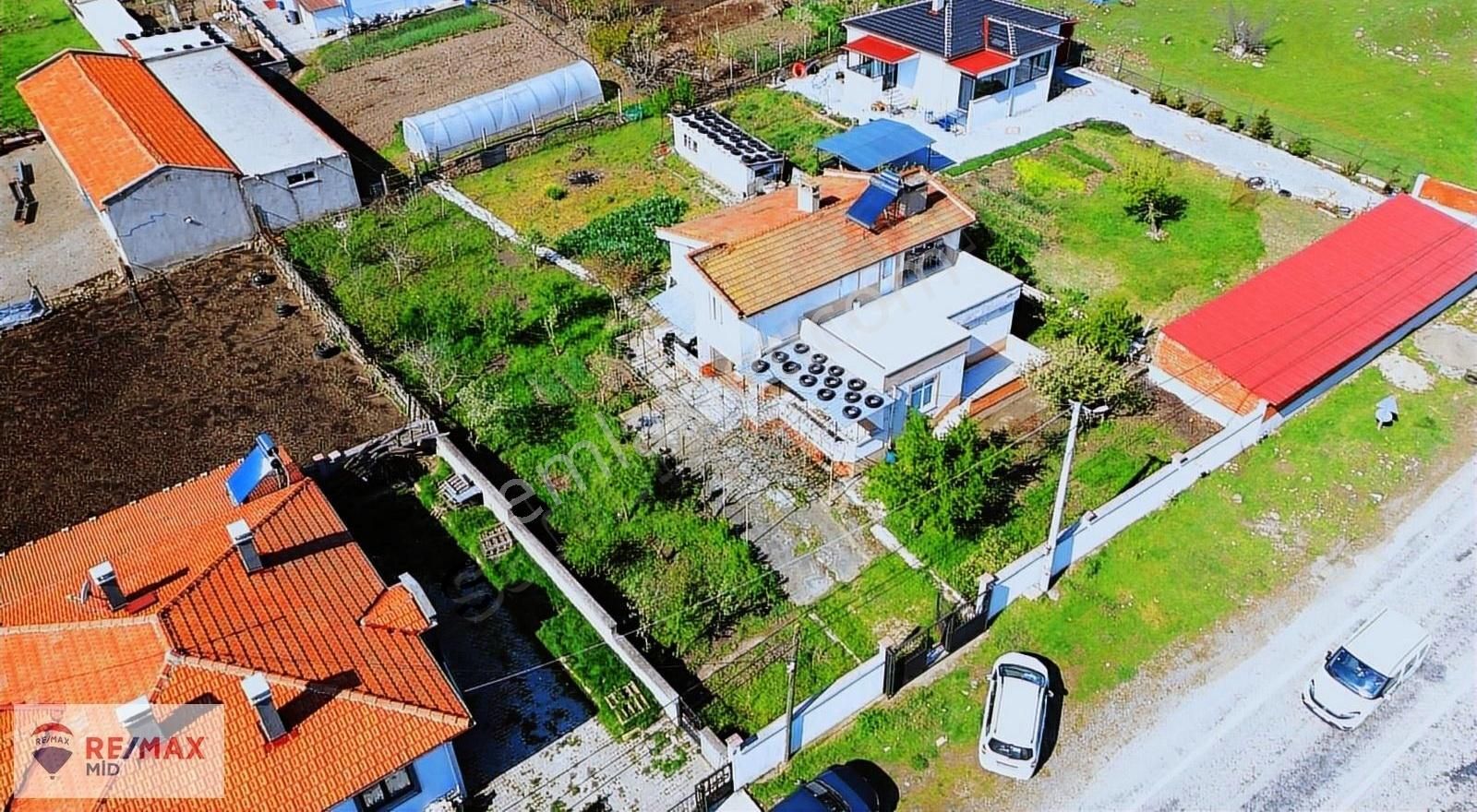 Remax Mid Balıkesir Karesi İbirler Satılık Komple Müstakil Bina