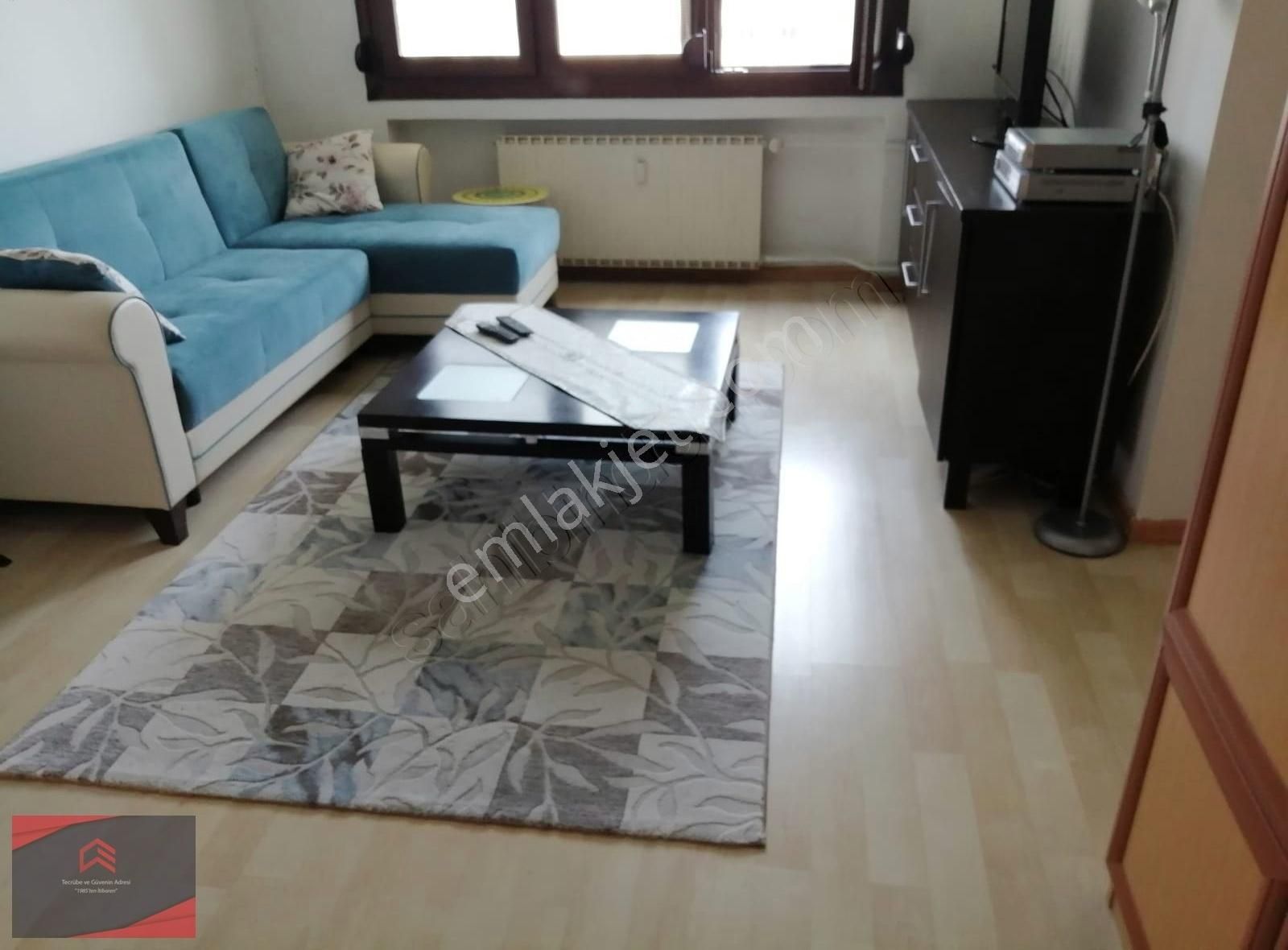 Ataköy 9.kısımda Mobilyalı Tadilatlı Boyalı Merkezi Konumda 1+1