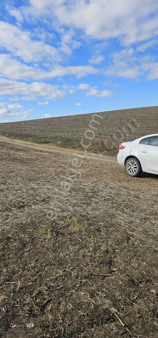 Lüleburgaz Ovacık Köyün'de 3.266 M2