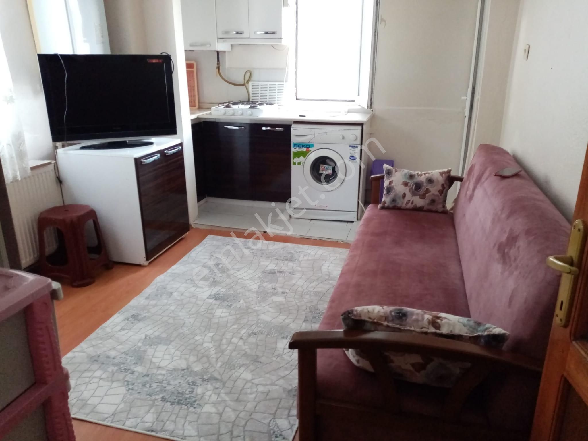 Balıkesir Bahçelievler.demirdağ Emlaktan Eşyalı Kiralık 1+1 Daire