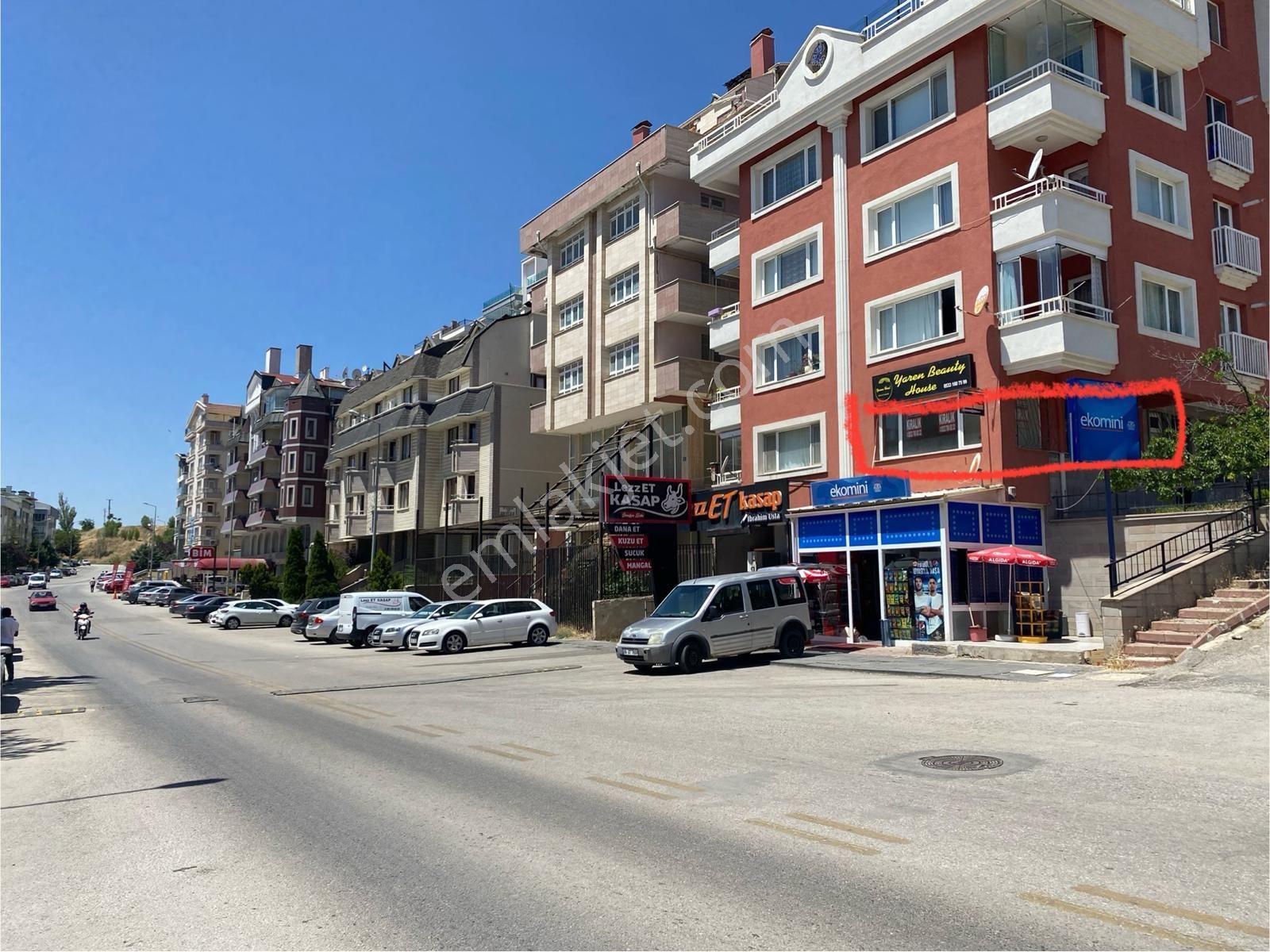 A Group Tan Mursel Uluç Mah 931 Cad Üzeri Satılık Yatırımlık 1+1 Mustakil Girişli Ofis Veya Dükkan