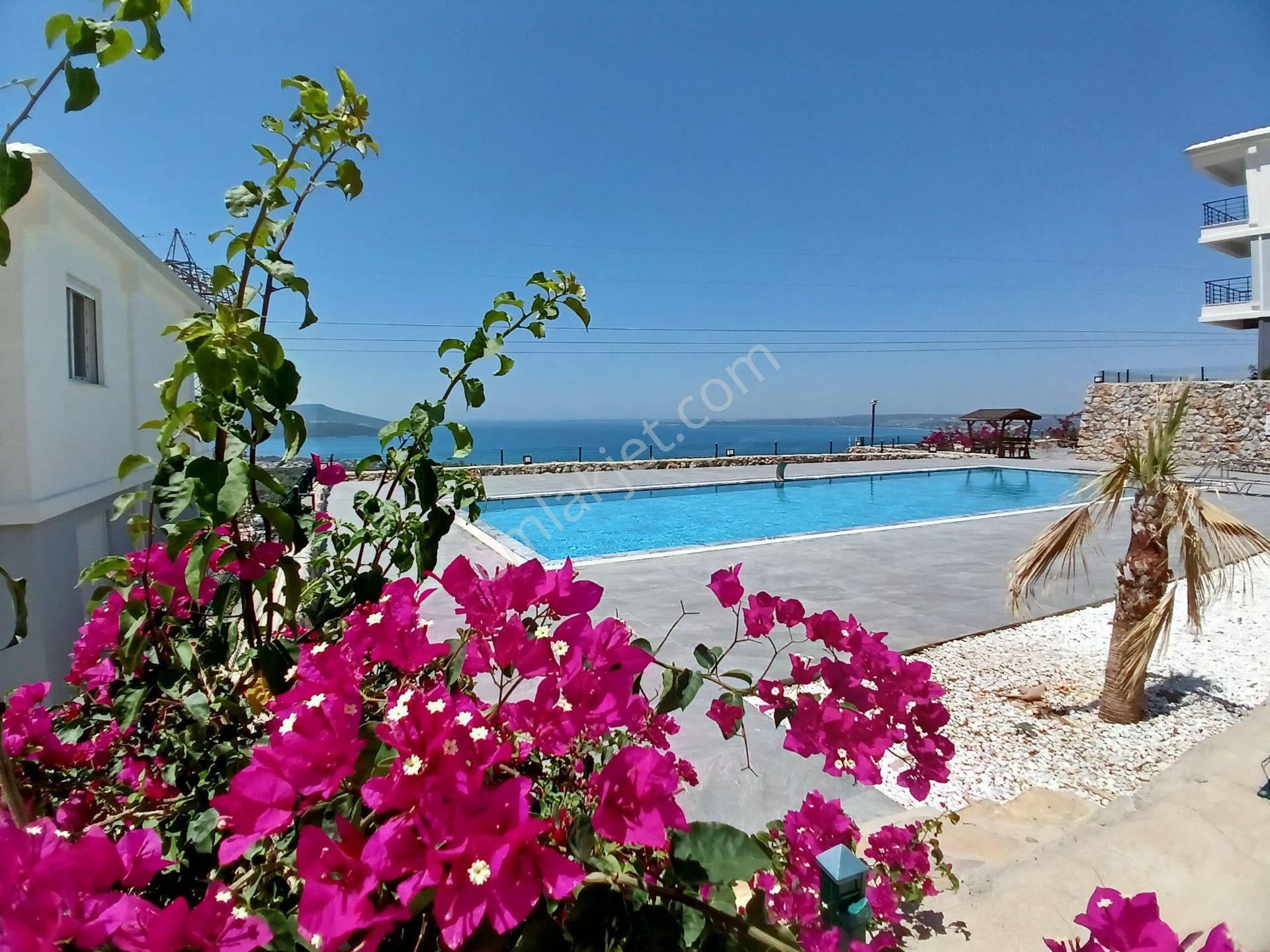 Muhteşem Doğa Ve Deniz Manzaralı Daire