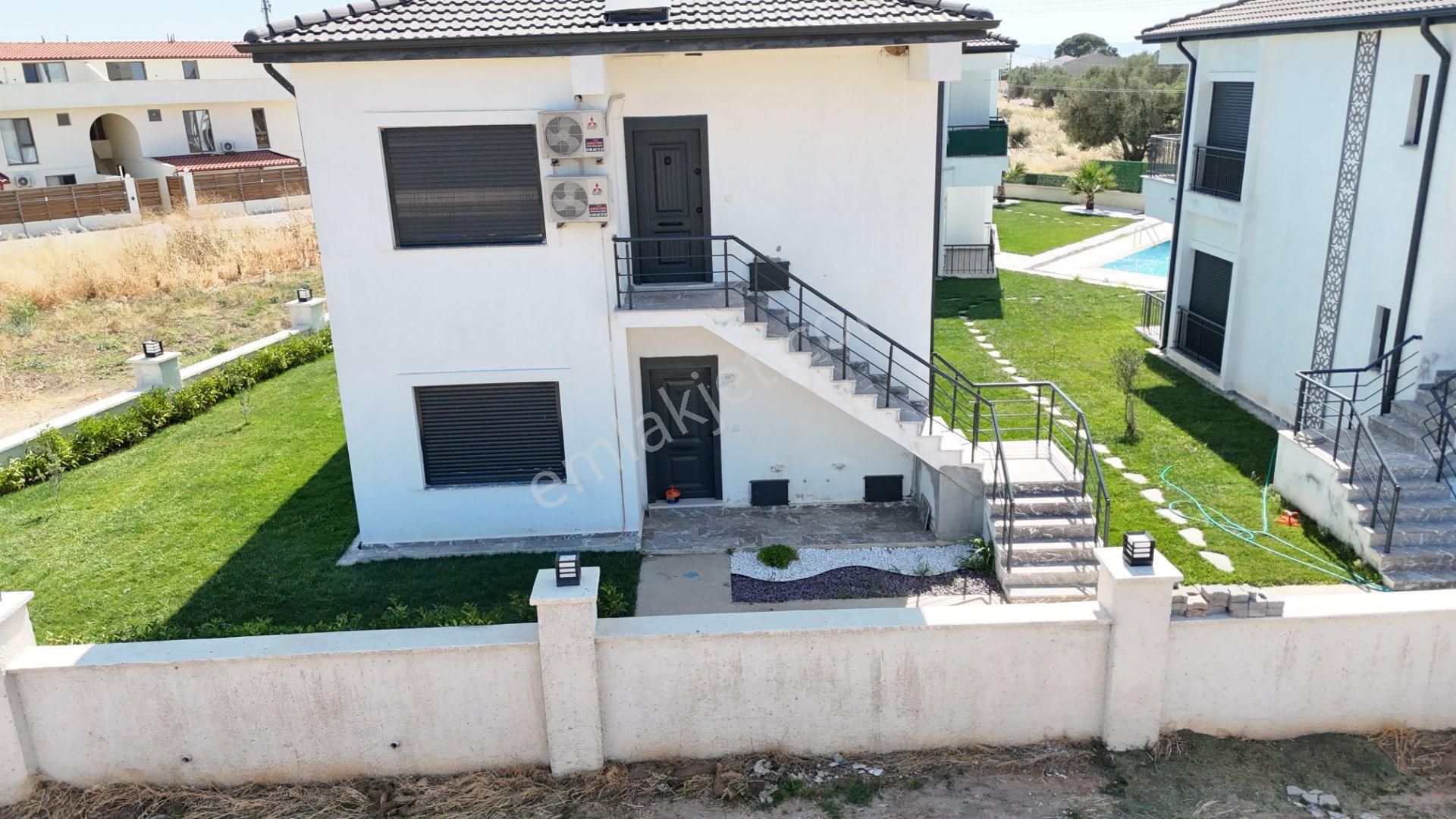 Ayvalık 'ta Müstakil Villa Tadında Sıfır Daire - Görsel 8