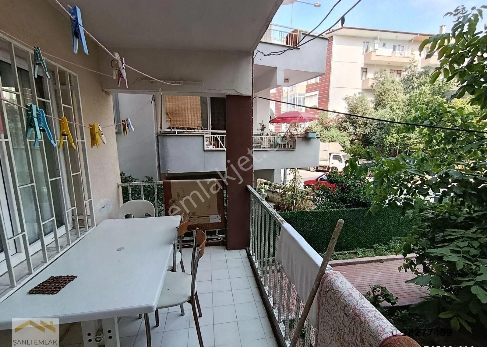 Sezonluk!! Çınarcık Harmanlar Mh.'de Sahile Çok Yakın / 2+1 / 1.kat / Kiralık Daire