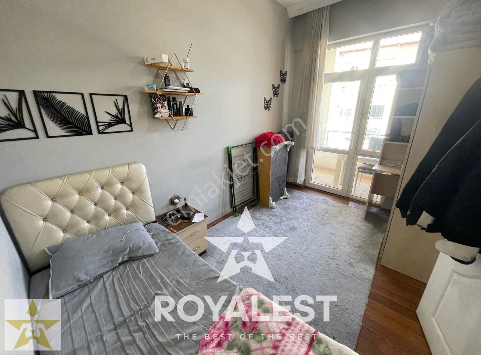 Royalest'ten Eşyalı Tramvaya Sıfır Güvenli Site İçi Kiralık 2+0