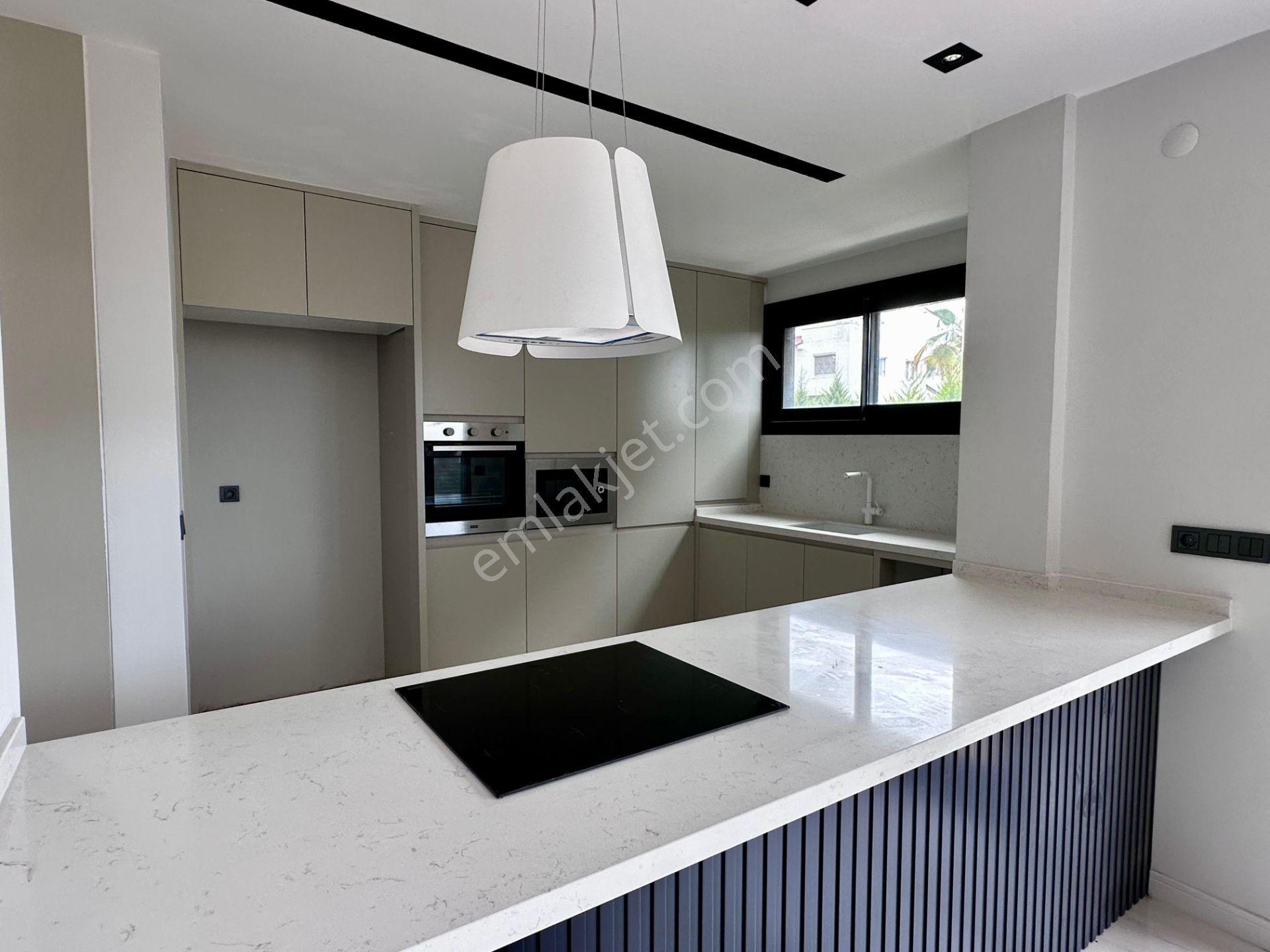 Kuşadası Güzelçamlı Müstakil Özel Havuzlu 3+1 Villa - Görsel 12
