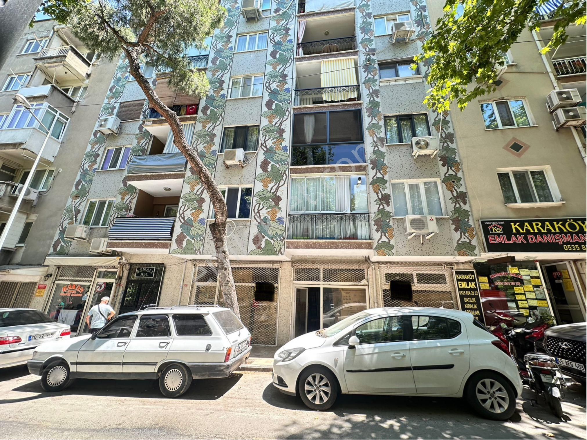 Manisa Kırmızı Köprü Cvr 180m2 10m2 Caddeye Cepheli Aradığınız Satılık Dükkan